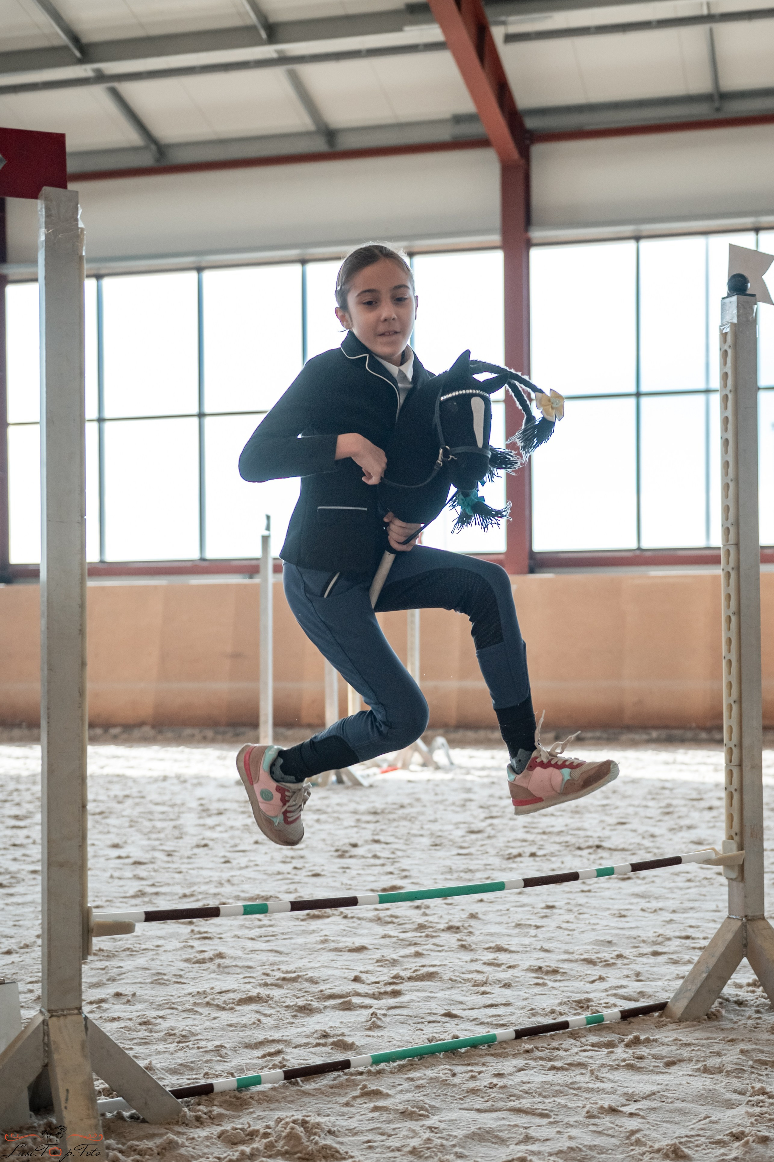 Эквипарк 6 этап Кубка Клубов. Конный и фотограф с животными в Твери Топталова Люся