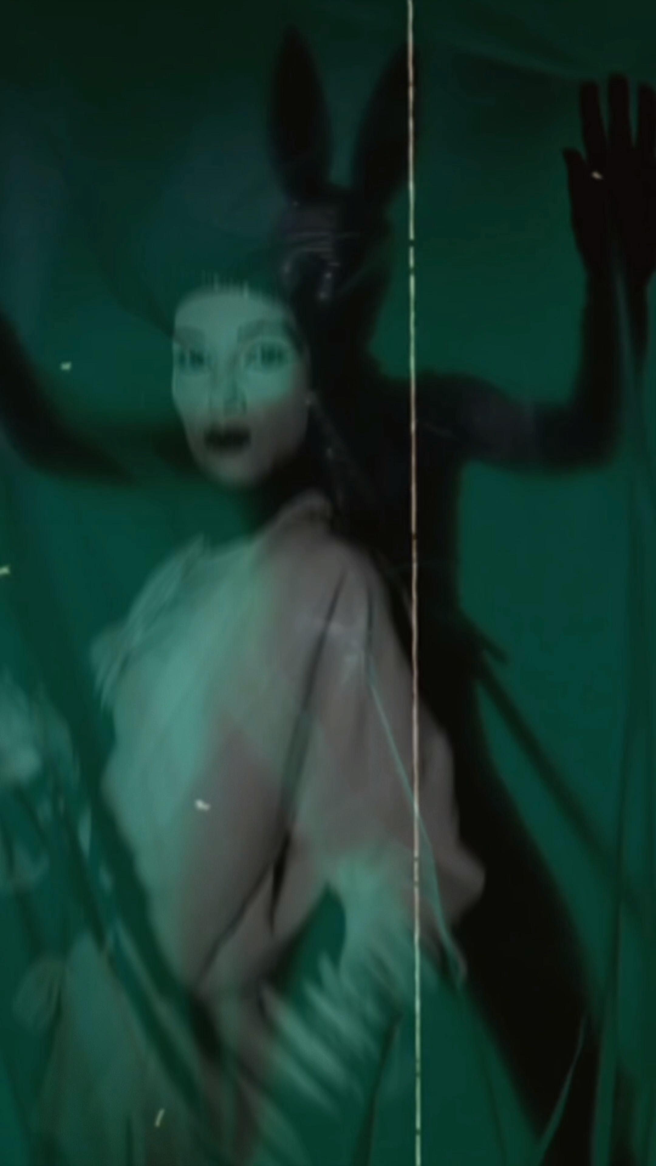 The Emerald Room. Yulia Yurchevskaya | Art Director & Visual Visionary