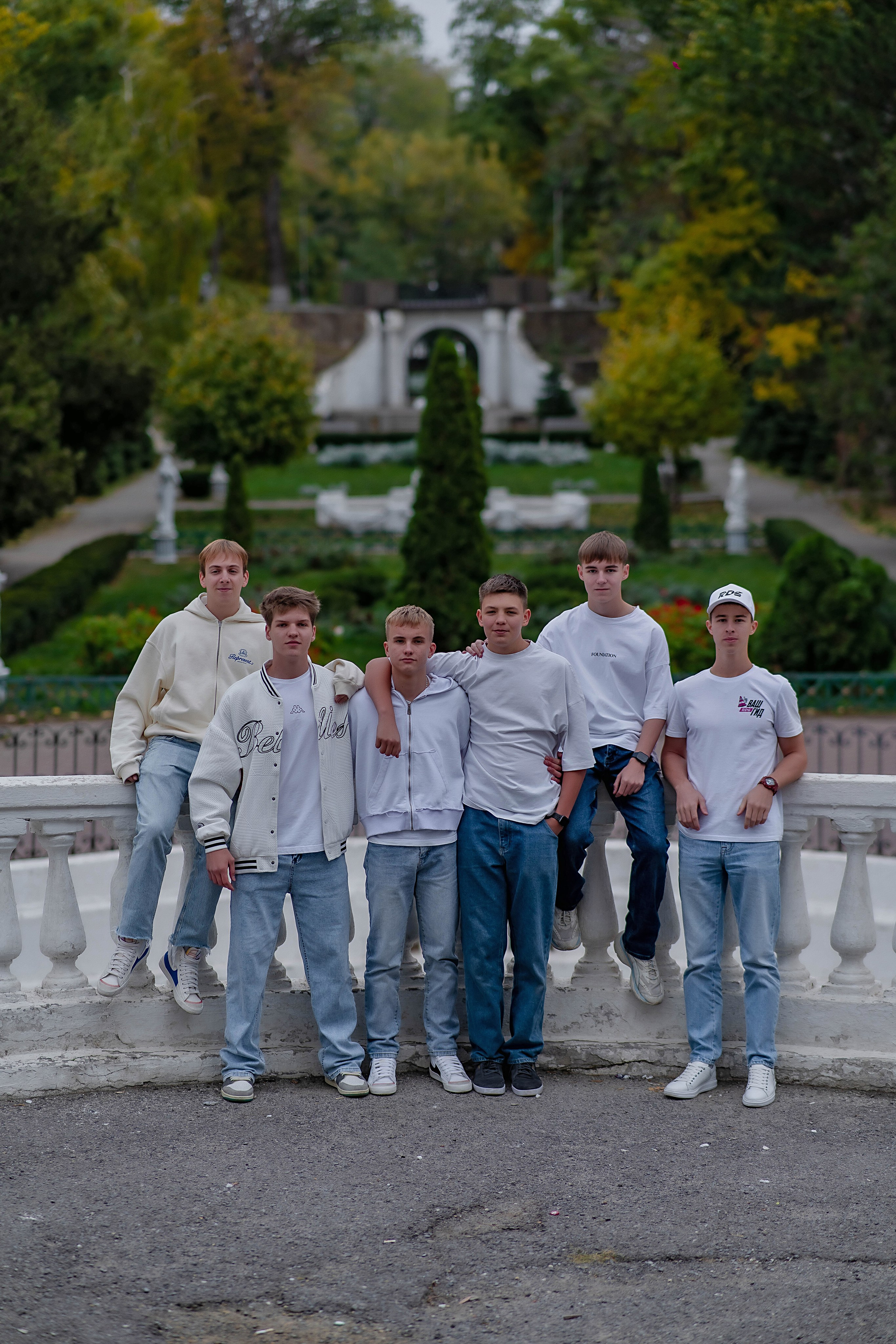 Выпускные (школьные) альбомы (книги) в Ростове-на-Дону. Современные Выпускные Альбомы в Ростове-на-Дону