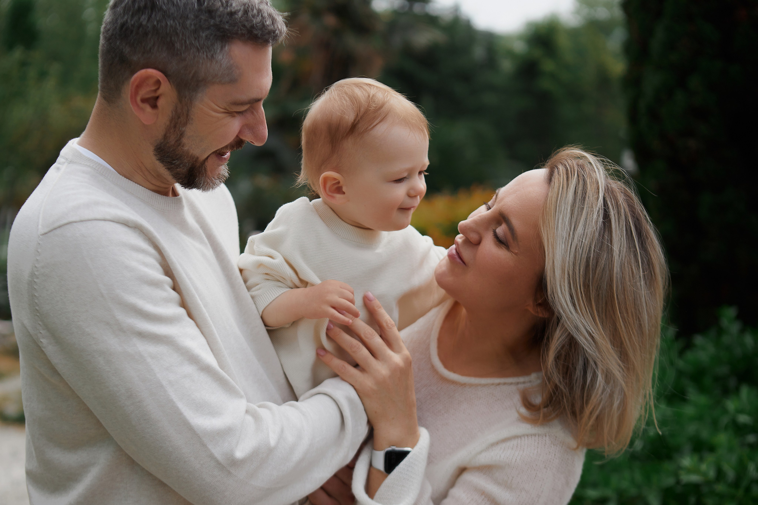Фотосессия красивой семьи Кангун. Свадебный и семейный фотограф в Сочи-Красной поляне Ларионова Анна