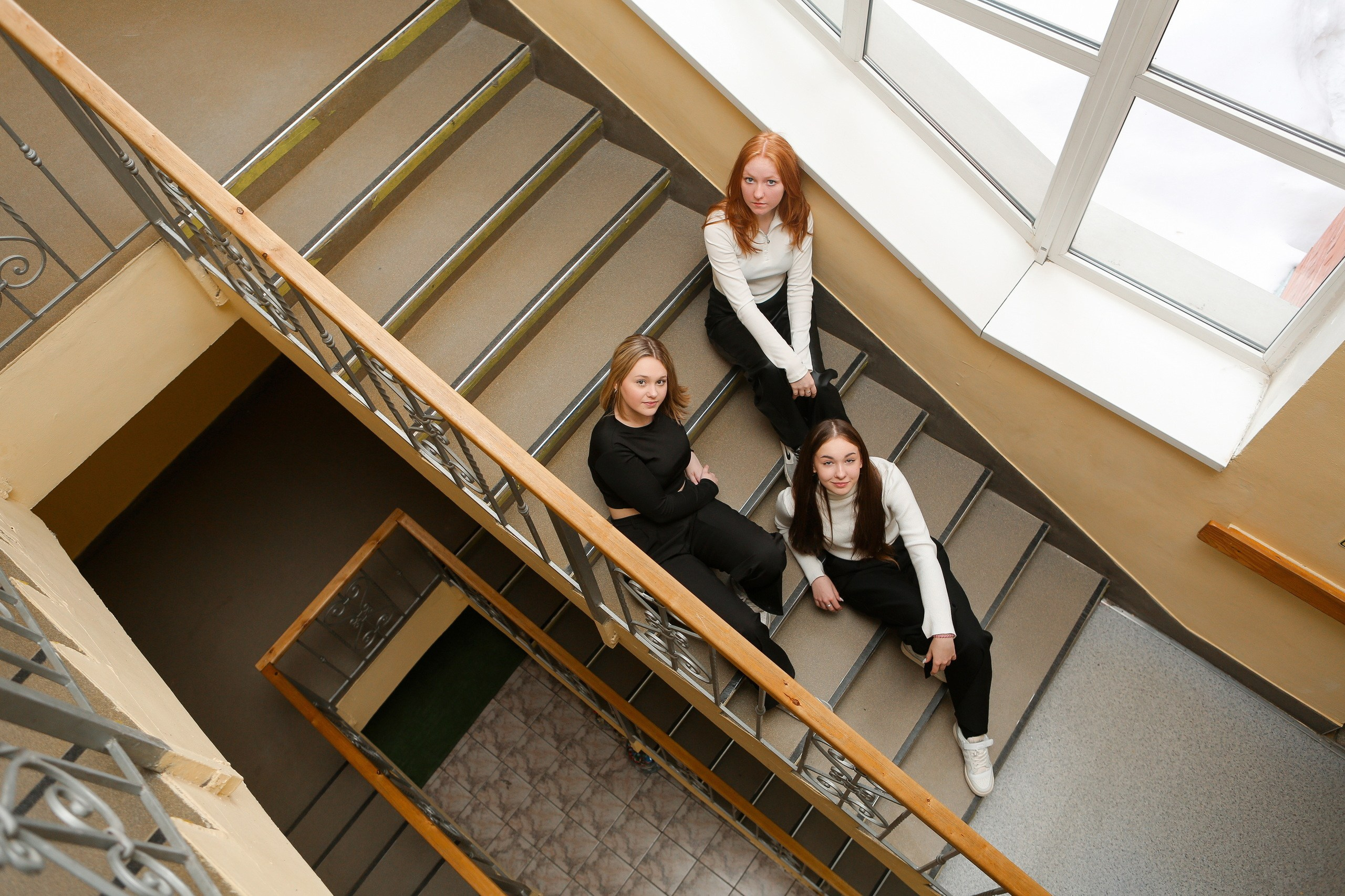 KidsFoto.ru школьные выпускные альбомы в Москве и Подмосковье