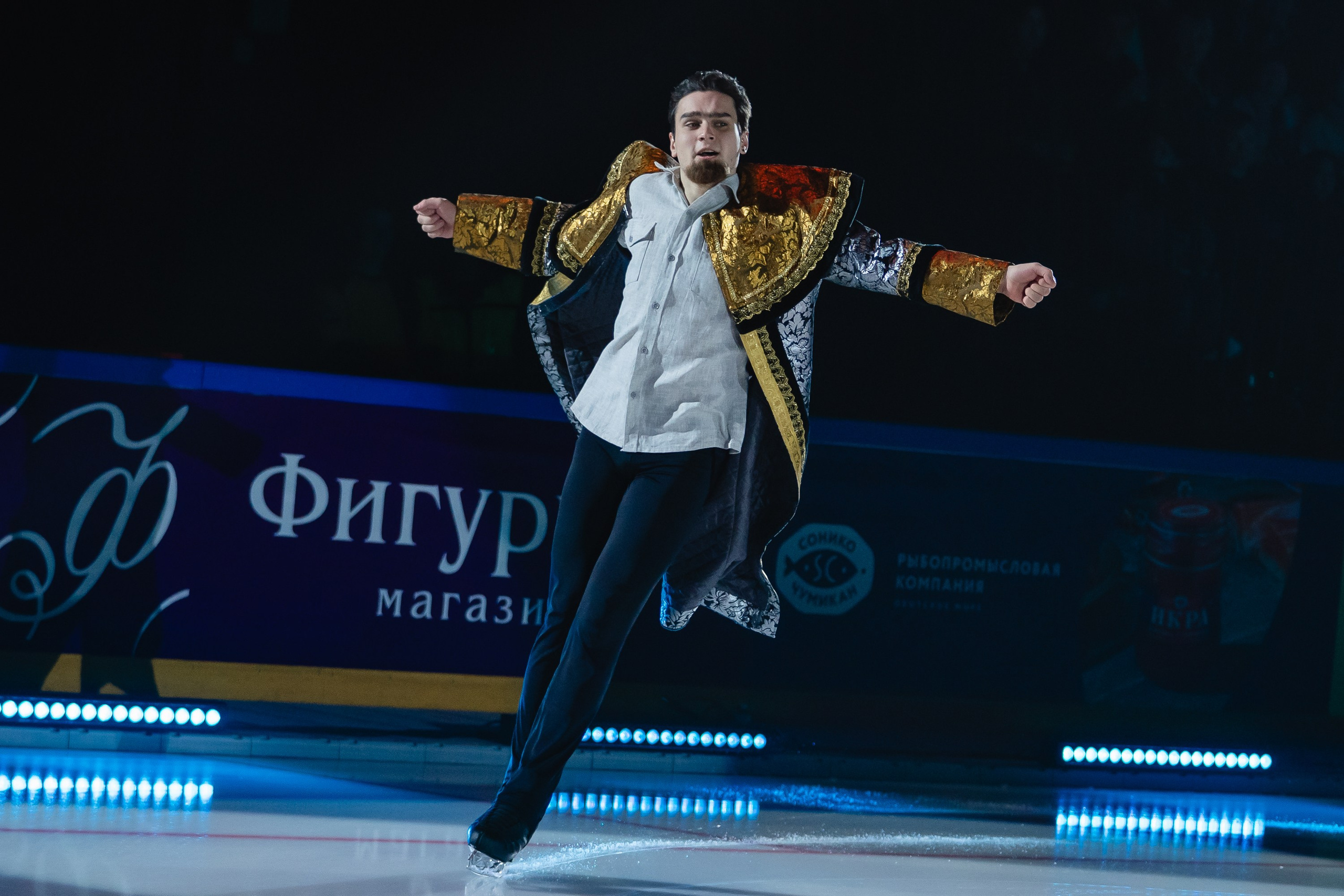 Шоу «Чемпионы на льду» в Новосибирске. Воробьева Ксения — Спортивный и танцевальный фотограф Новосибирск