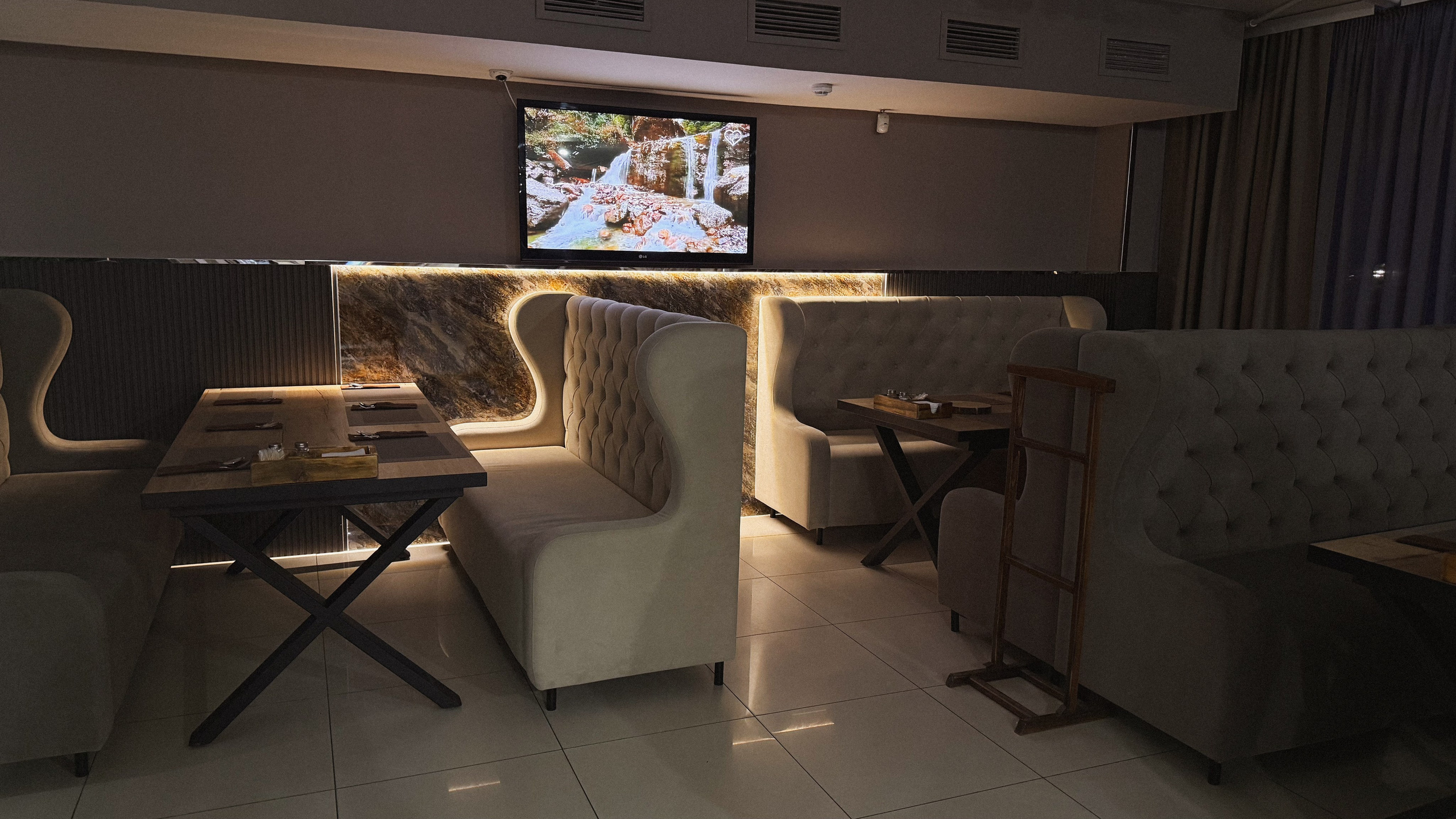 Семейный ресторан TASU