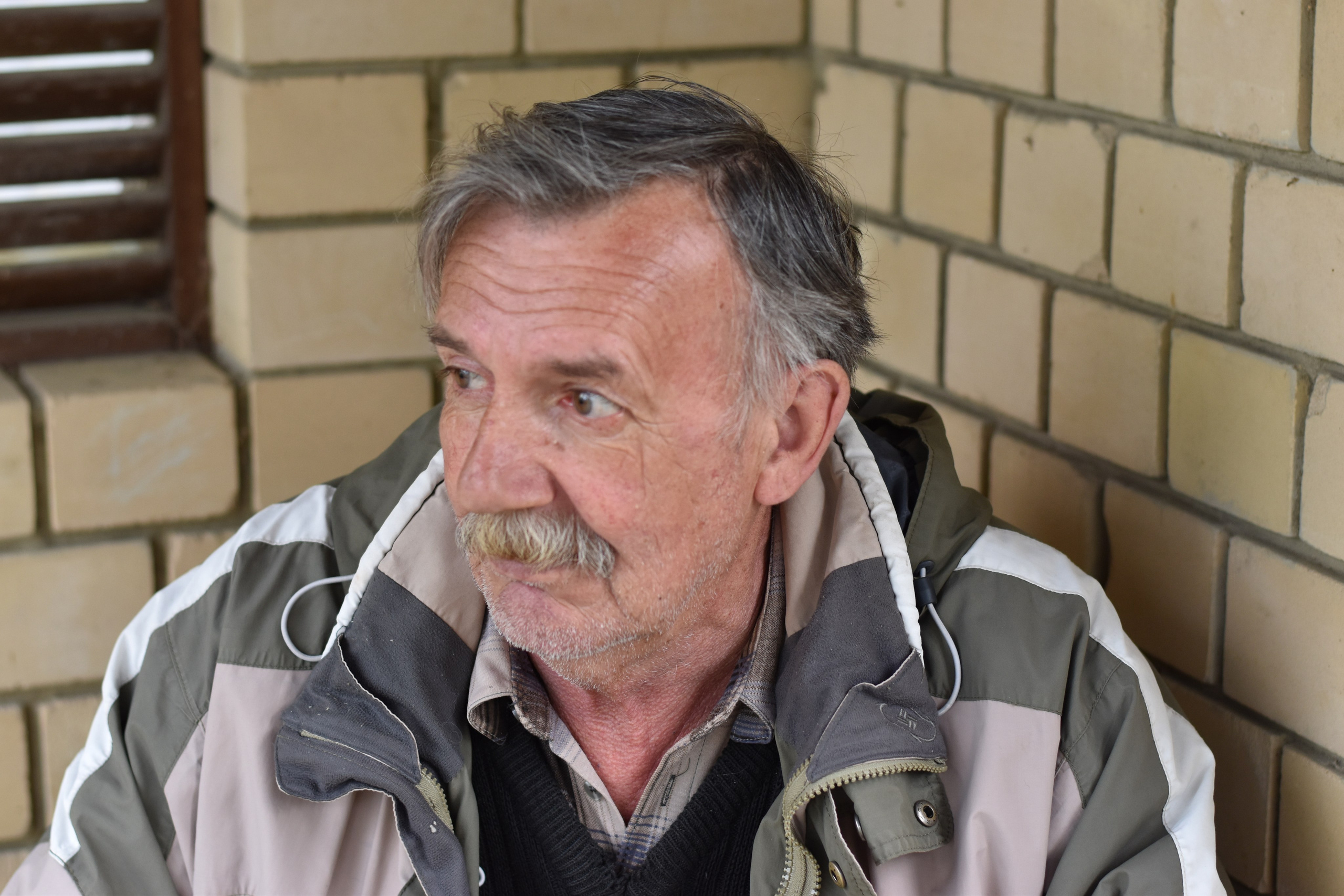 Добрый садовник (в процессе). Микс-медиа художница Надежда Пророкова