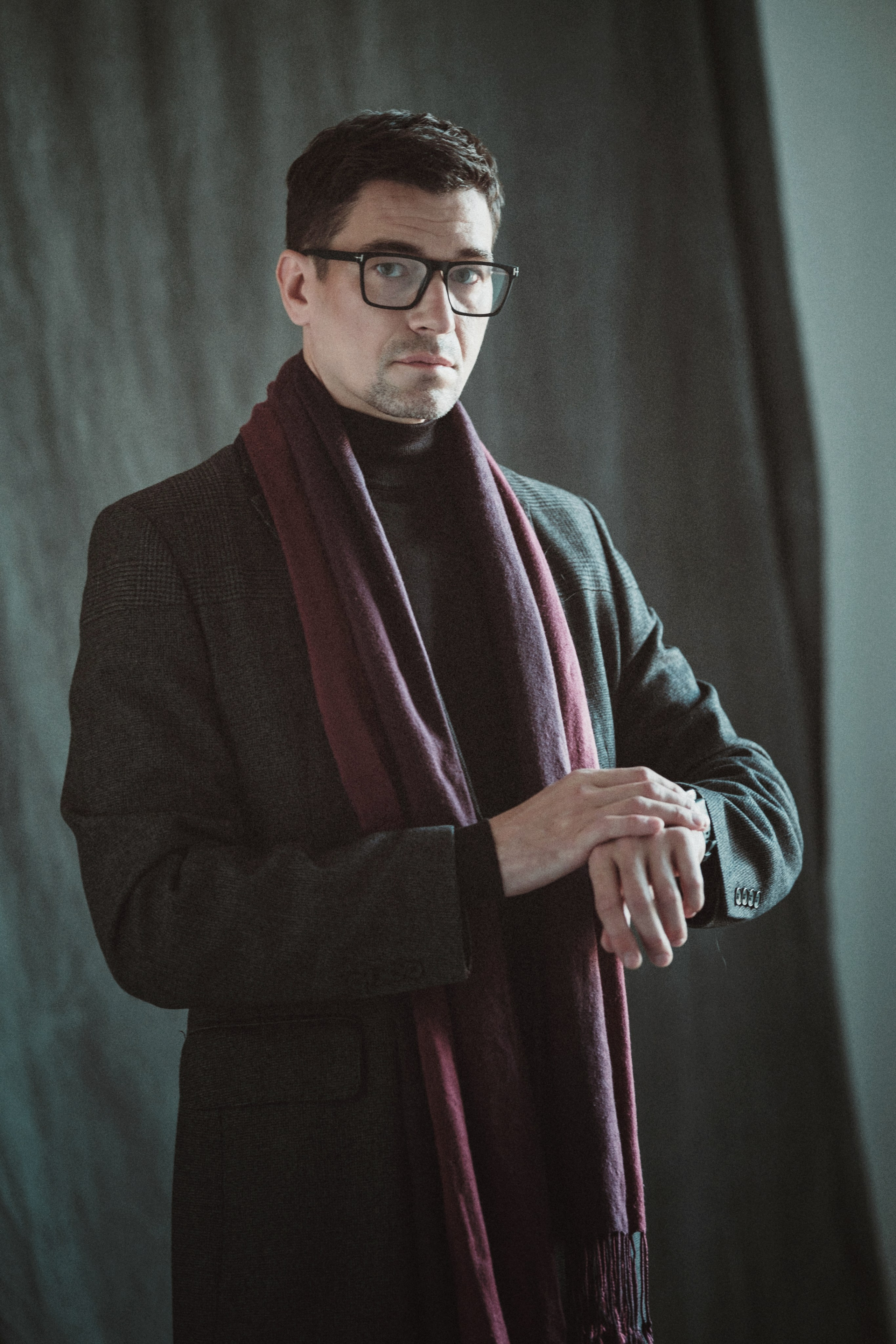 Фотограф Михаил Гуляев. Фотосессия в Новосибирске. Фотосессия в студии.