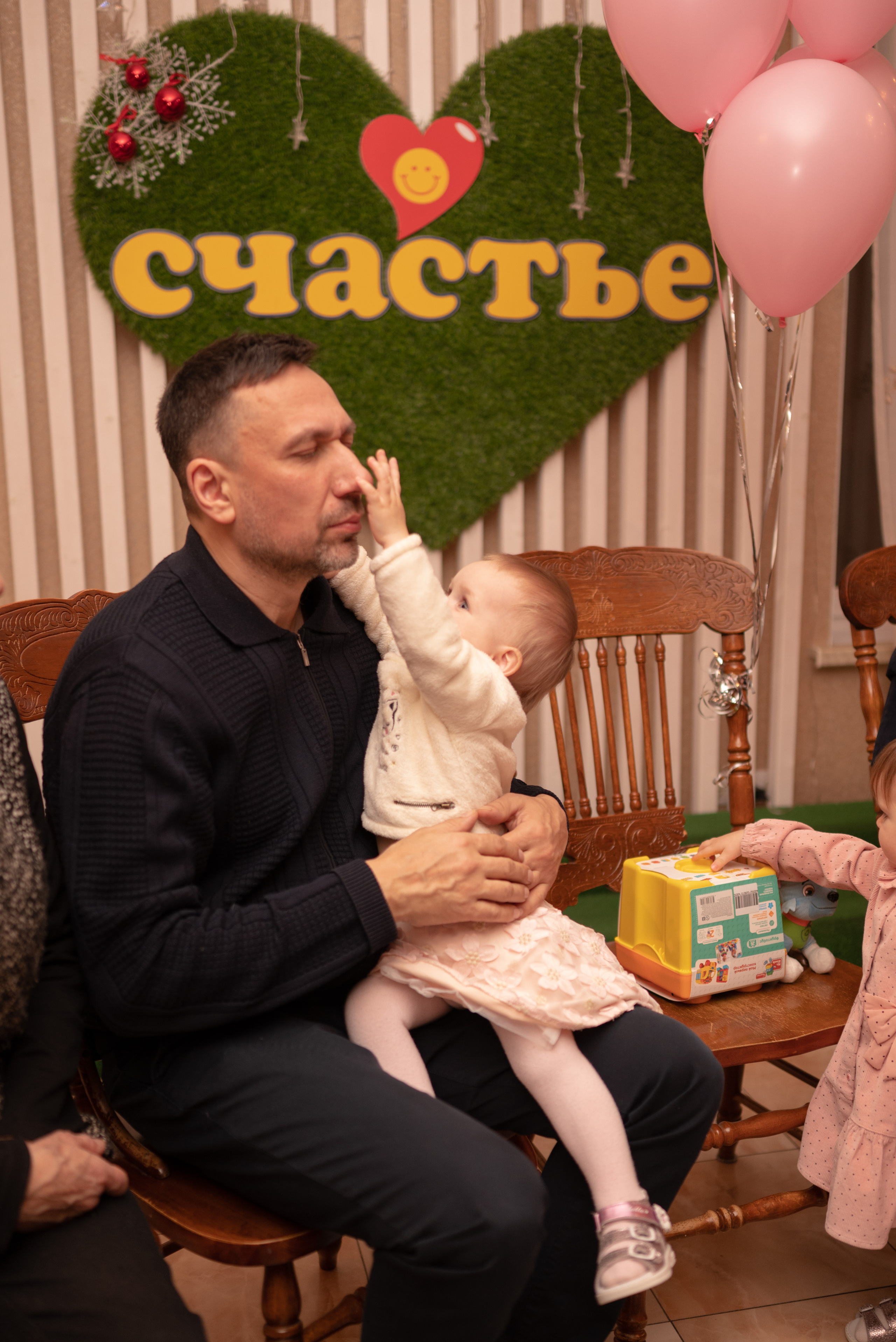 День рождения в саду!. Фотостудия во Всеволожске. Подходит для всех творческих проектов