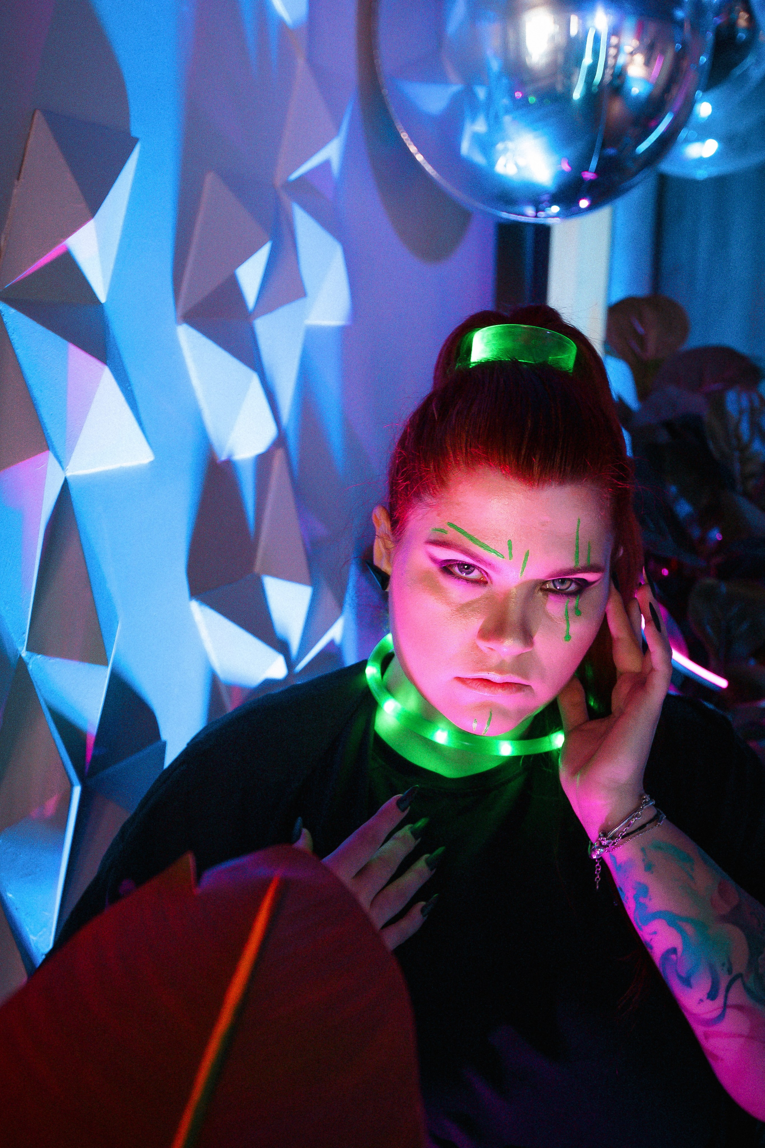 Walk-In Day в стиле киберпанк в тату-студии MUKHINA TATTOO. СВОИ. ФОТООТЧЕТЫ-СОБЫТИЯ-МЕСТА