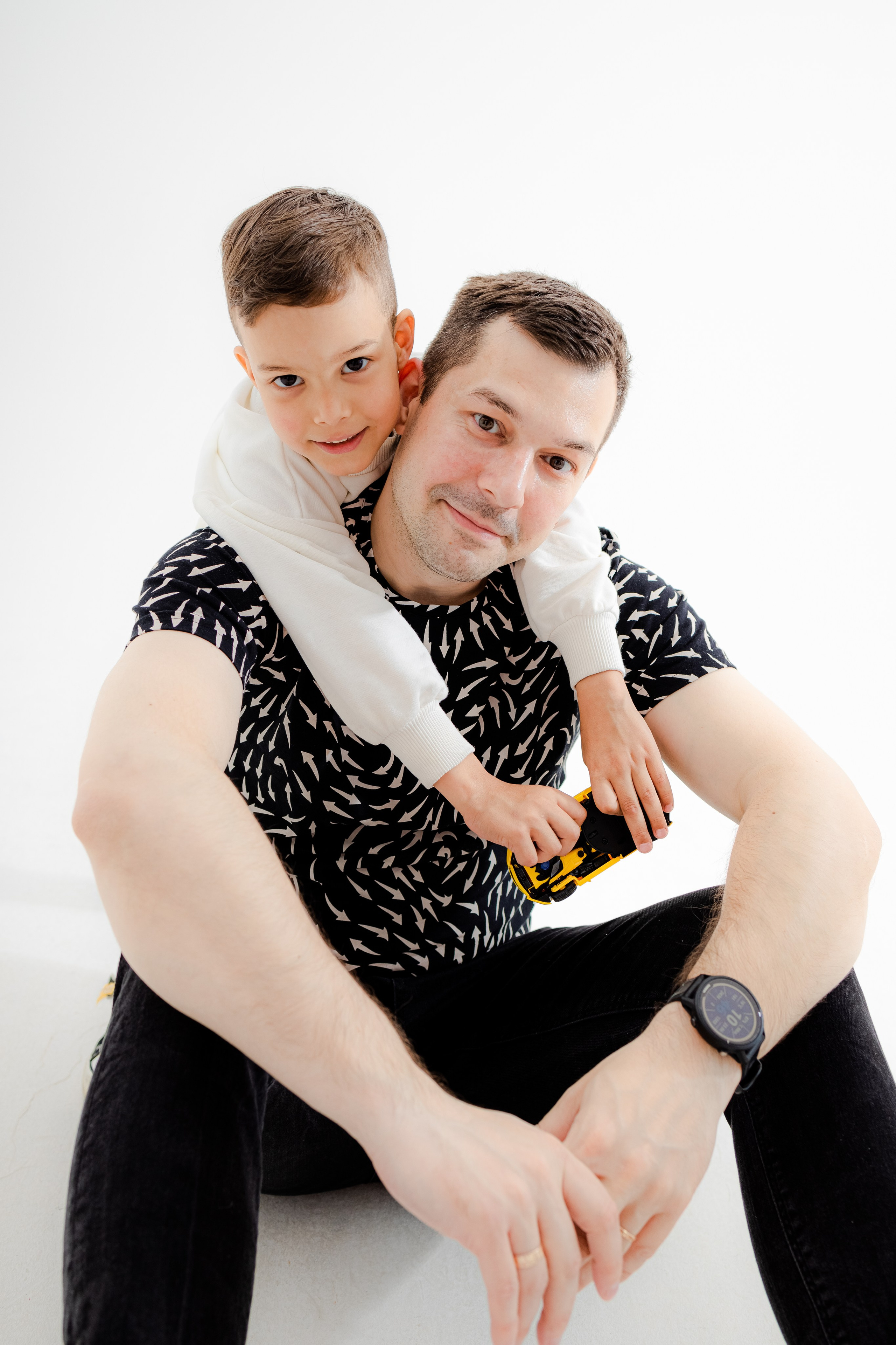 семейная фотосессия в студии с детьми в москве, детская фотосессия в фотостудии в москве, уютные нежные семейные фотосессии в москве, семейная беременная фотосессия в москве с детьми, фотосессия беременности с мужем в москве, светлые фотостудии в москве, стильные семейные фотосессии в москве, фотосессии в стиле lifestyle, фотосессии в стиле лайфстайл в москве, Семейная фотография в москве , семейный фотограф в москве , семейная фотосессия в москве , семья , детская фотография , фотограф , женский портрет , фотосессия , детский портрет , детский фотограф , lovestory , новогодняя фотосессия , детское фото , детская фотосессия , эмоциональные семейные фотосессии в москве, портретная фотография в москве, заказать семейный фотоальбом в москве