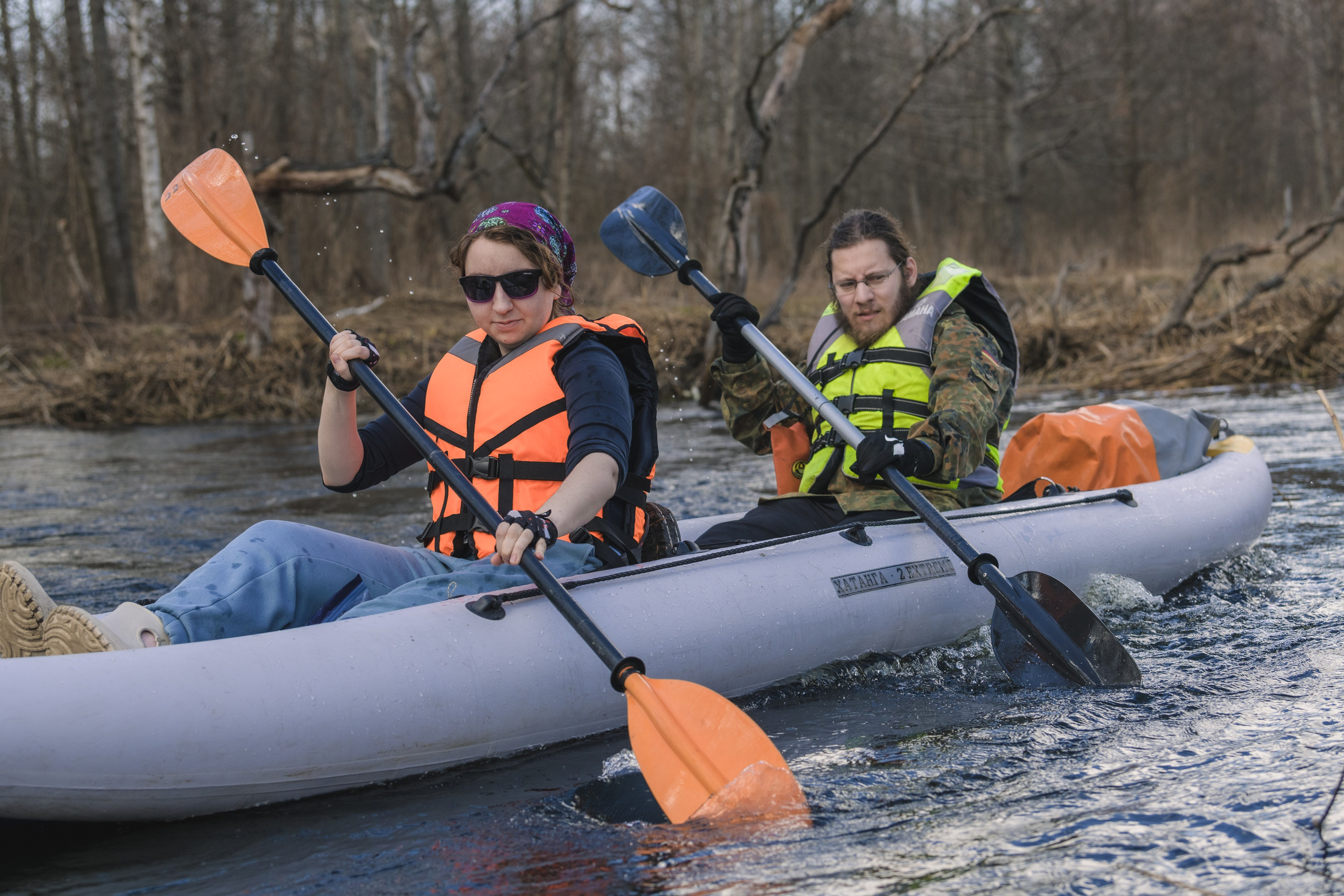 Сплав по реке Ипа 28 марта 2026 года. Репортажный фотограф Владимир Беляй