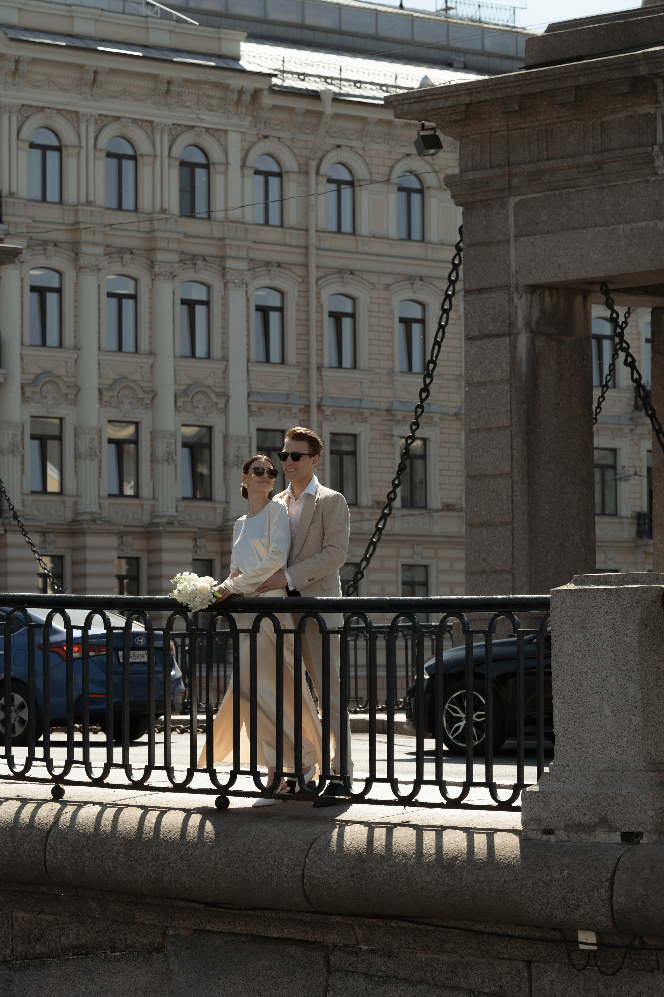 Прогулка по рекам и каналам Петербурга — свадебная фотосессия на катере. Свадебный фотограф Дмитрий Родионов — Санкт-Петербург и Ленинградская область