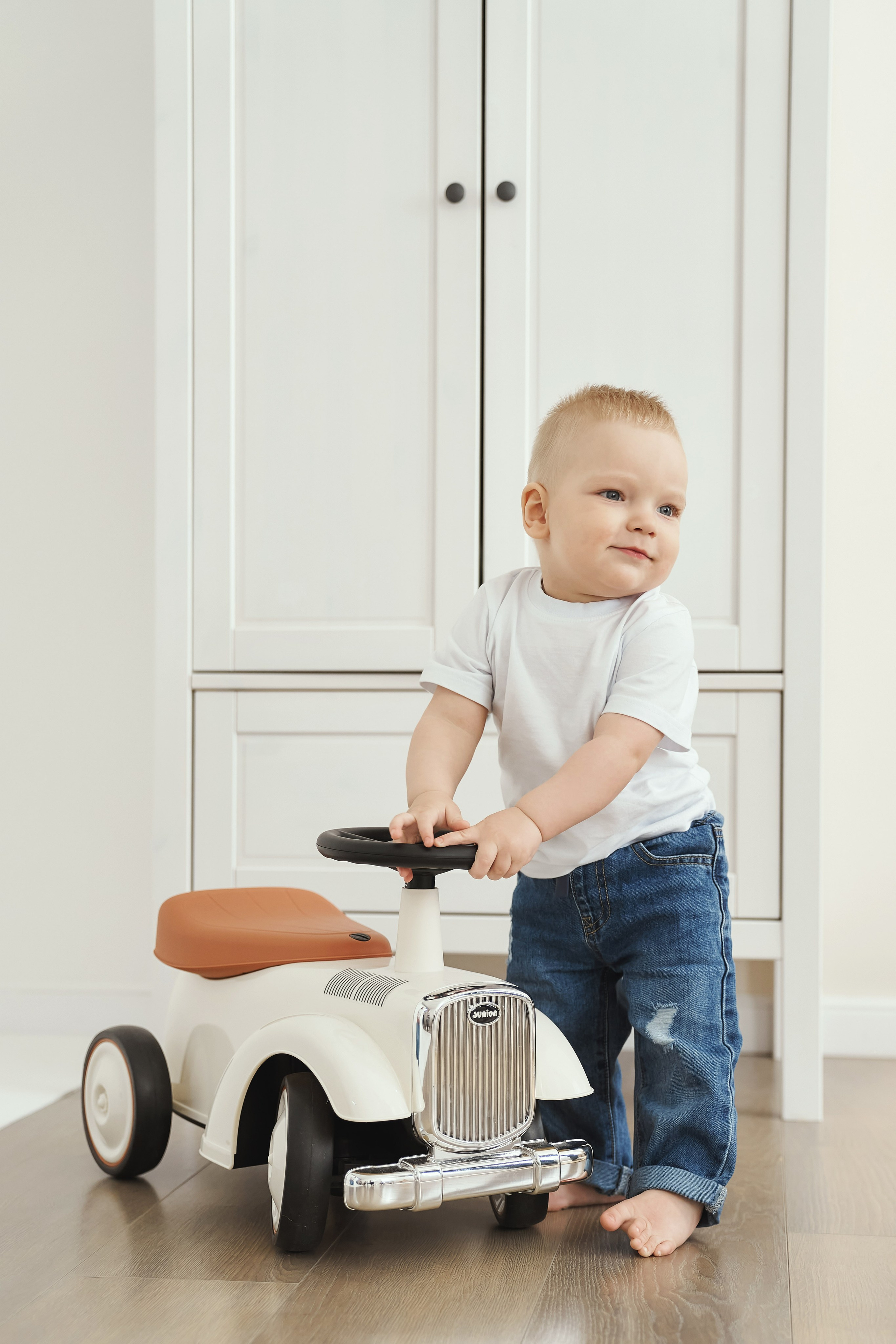 Семейная фотосессия в студии с детьми. Семейный фотограф Евгений Опарин