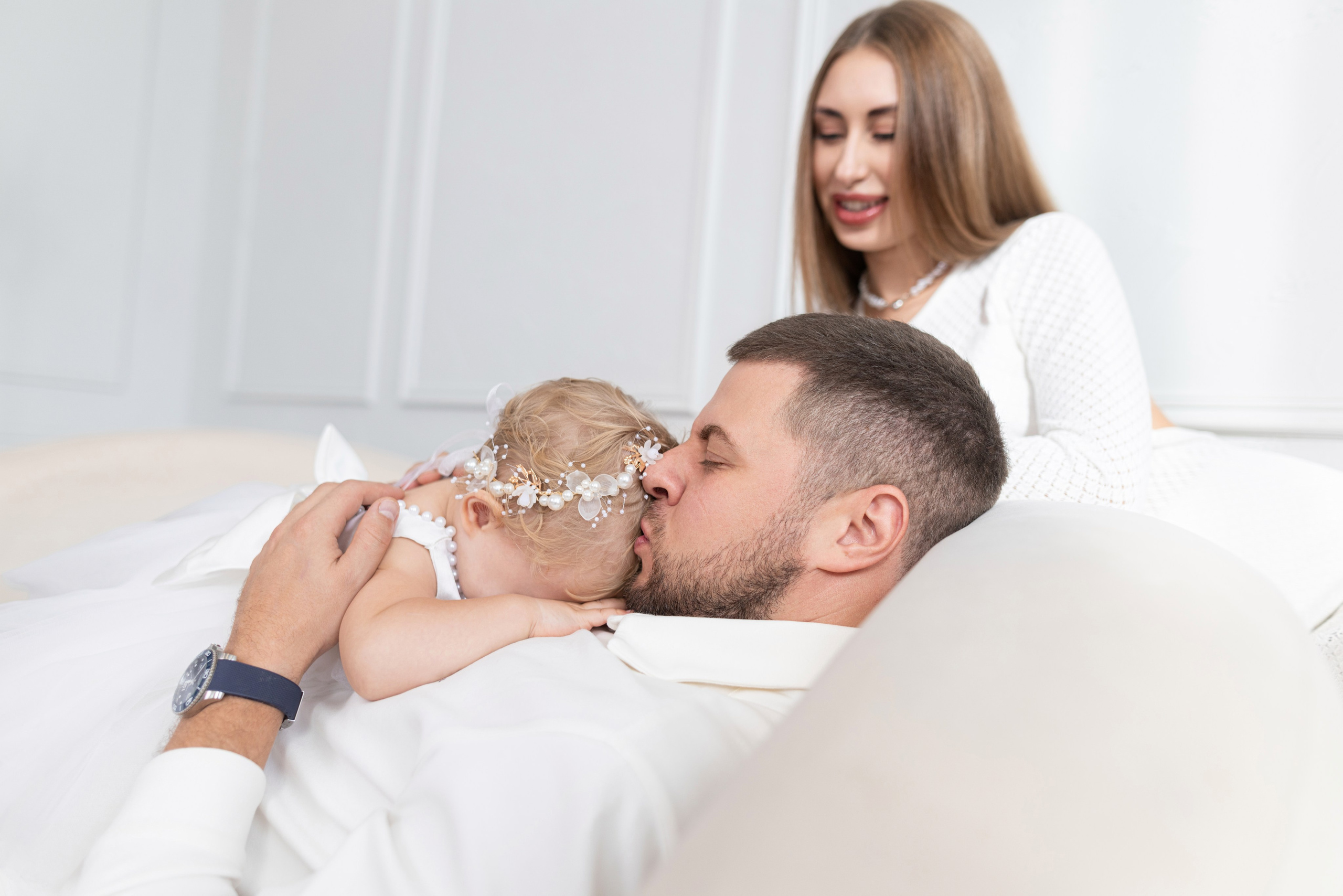 Семейная съемка для Яны и Дани в интерьере. Дмитрий Шульгин, портретный фотограф в Воронеже