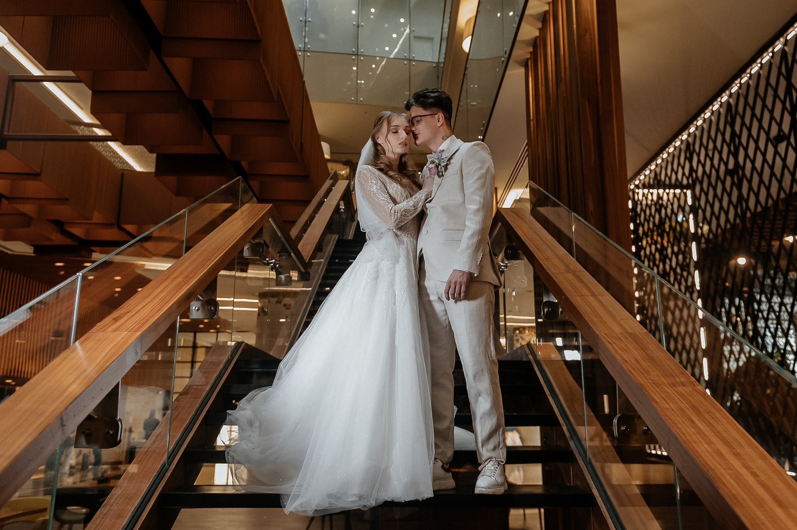 Свадебные сборы в Radisson Blu Olimpiyskiy. Свадебный фотограф Москва — Сергей и Татьяна