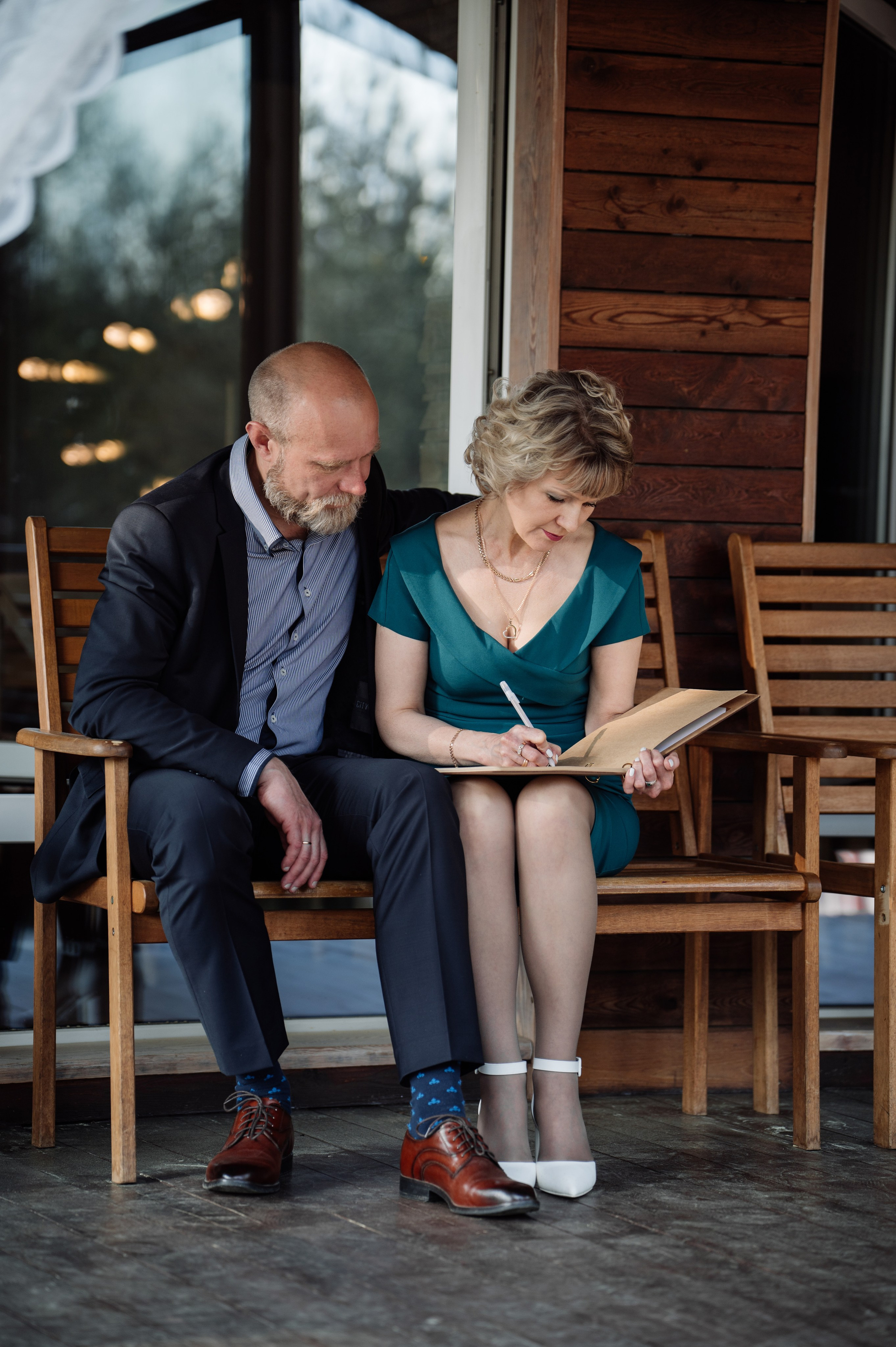 Свадебная фотосессия пары в Агроусадьбе Дачка бай