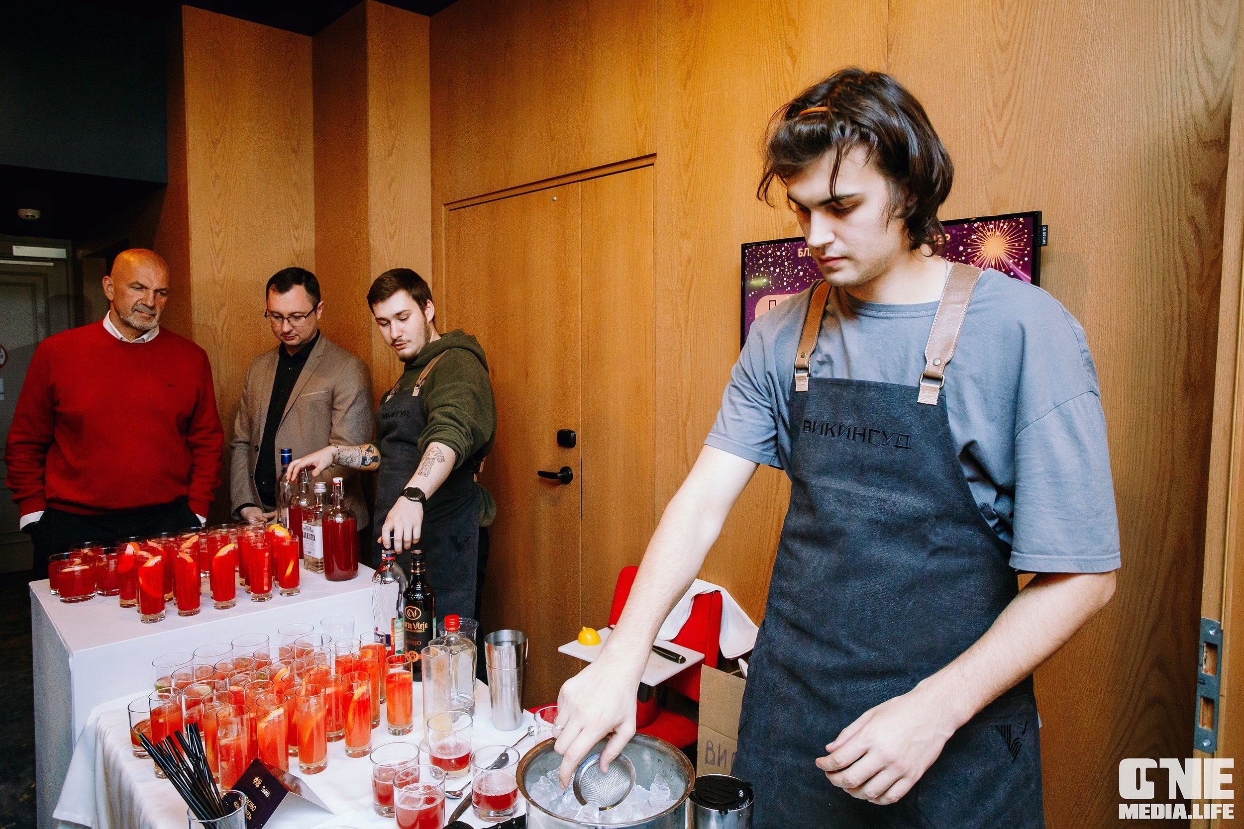 Новогодний Огонёк от Верю в Чудо. One Media Life: фоторепортажи, фотоотчеты с мероприятий и заведений