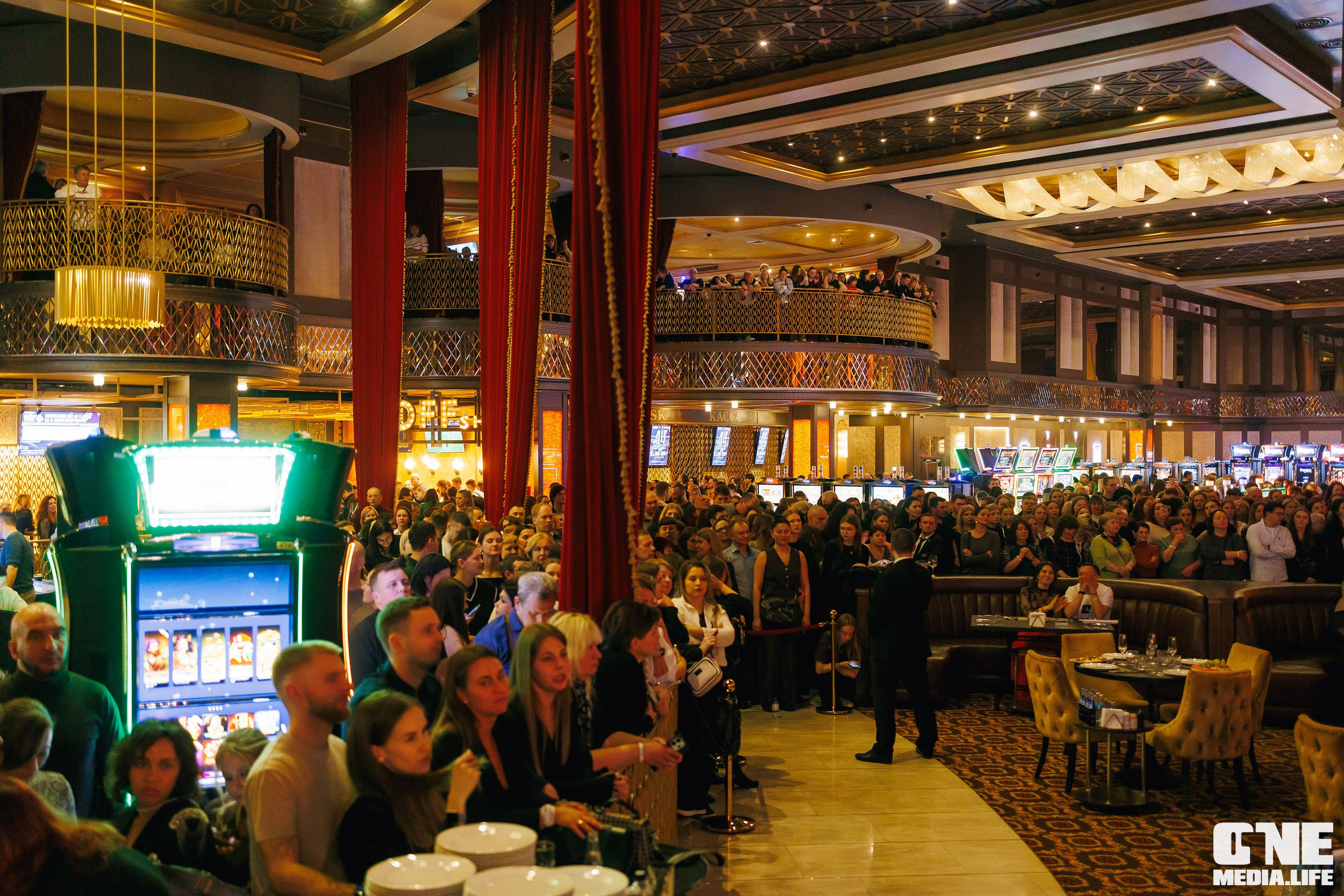 Фоторепортаж из казино Собрание. One Media Life: фоторепортажи, фотоотчеты с мероприятий и заведений
