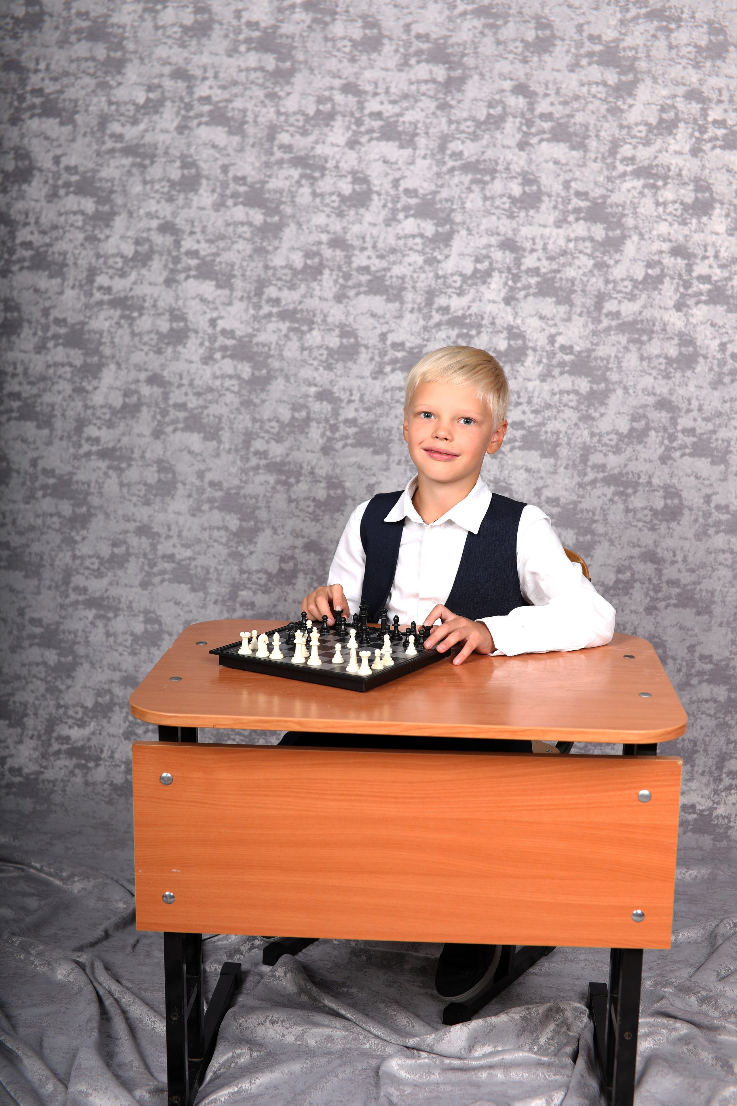 Выпускные альбомы в Красноярске. Студия Колибри