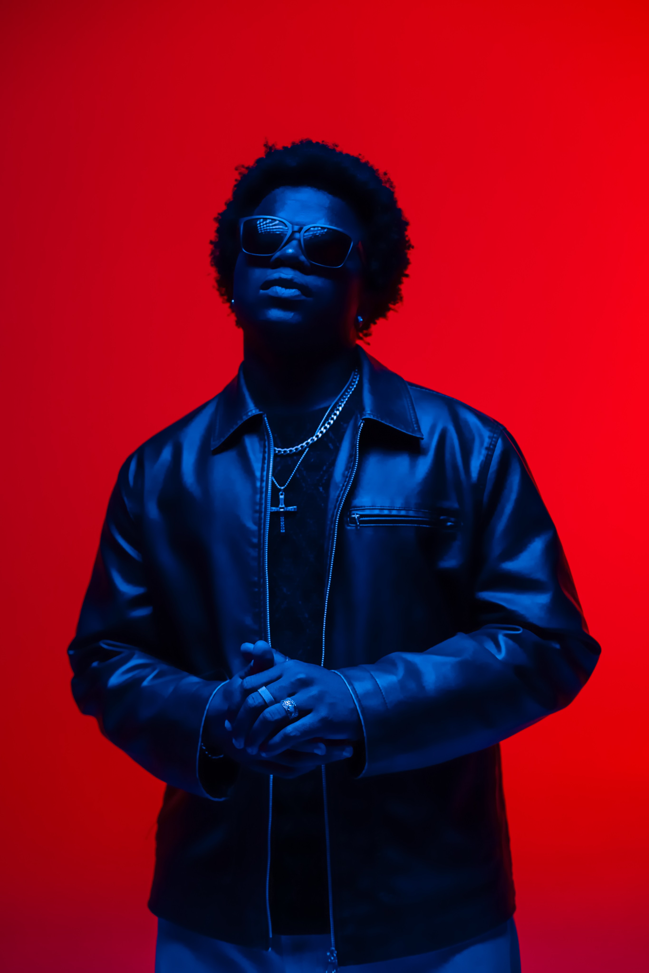 Новосибирск. Коммерческий фотограф для маркетплейсов Wildberries и Ozon в Новосибирске — фото и видео для брендов