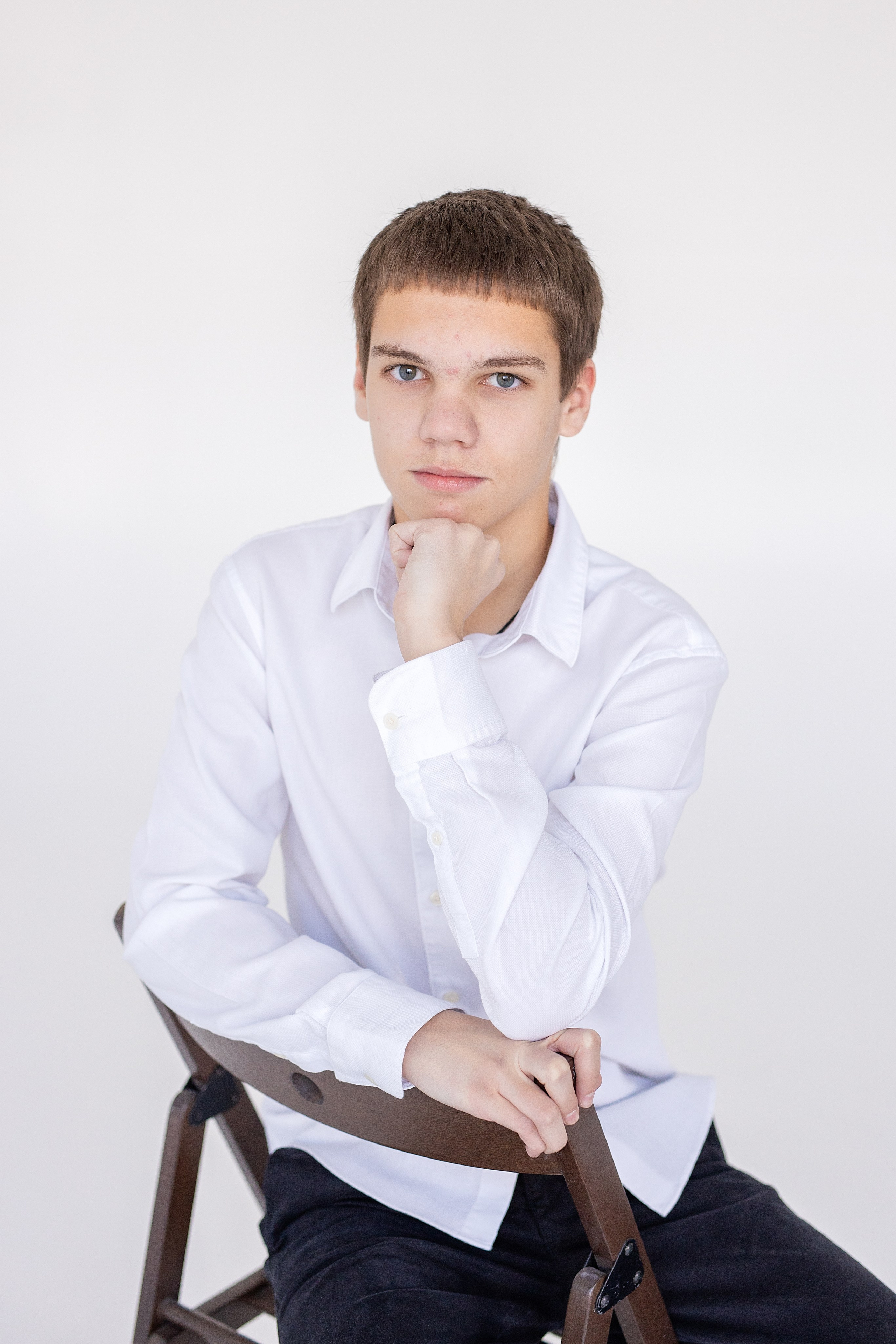 67 школа, 9б класс. Стильный выпускной альбом Владивосток фотограф Вероника Мигачева