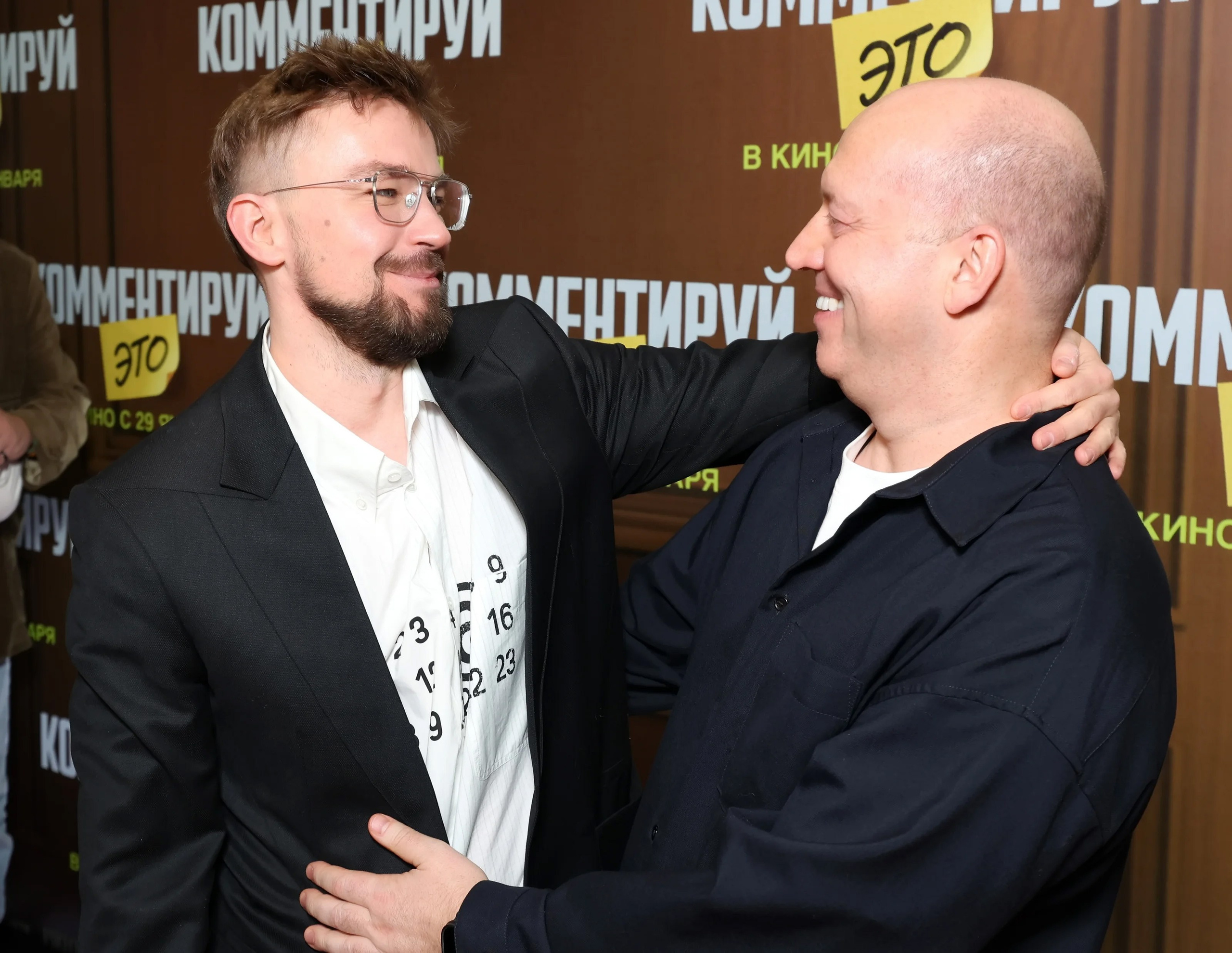 «Комментируй Это» премьера с 29 января. ZHARApro журнал о талантах, стиле и культуре современной России