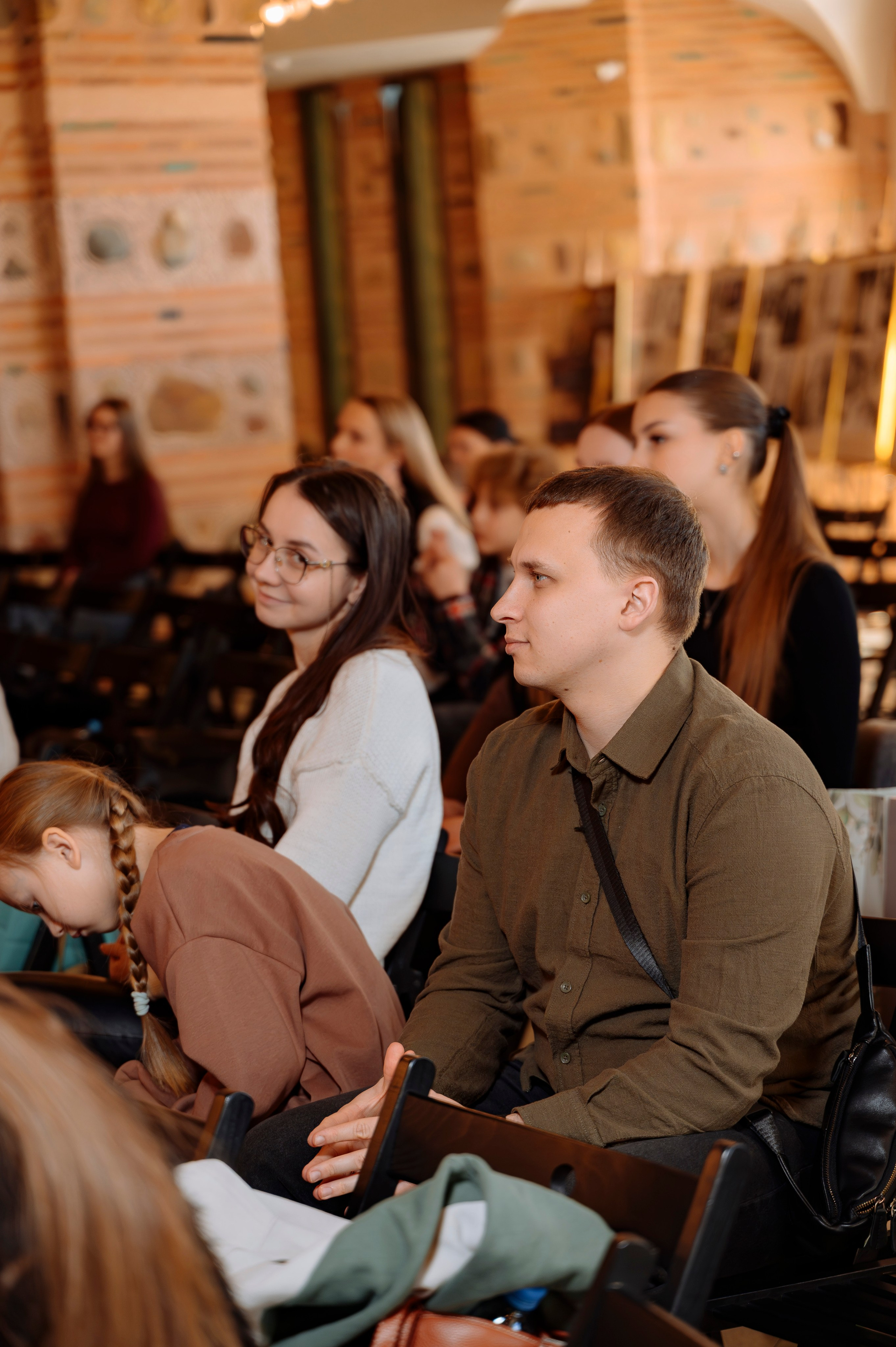 ФАН встреча участников проекта FACTOR.BY: Ибрагима Карасова и Шамхала Хачатуряна. Фотограф Беларусь — Ольга Шаповалова (Жардецкая)