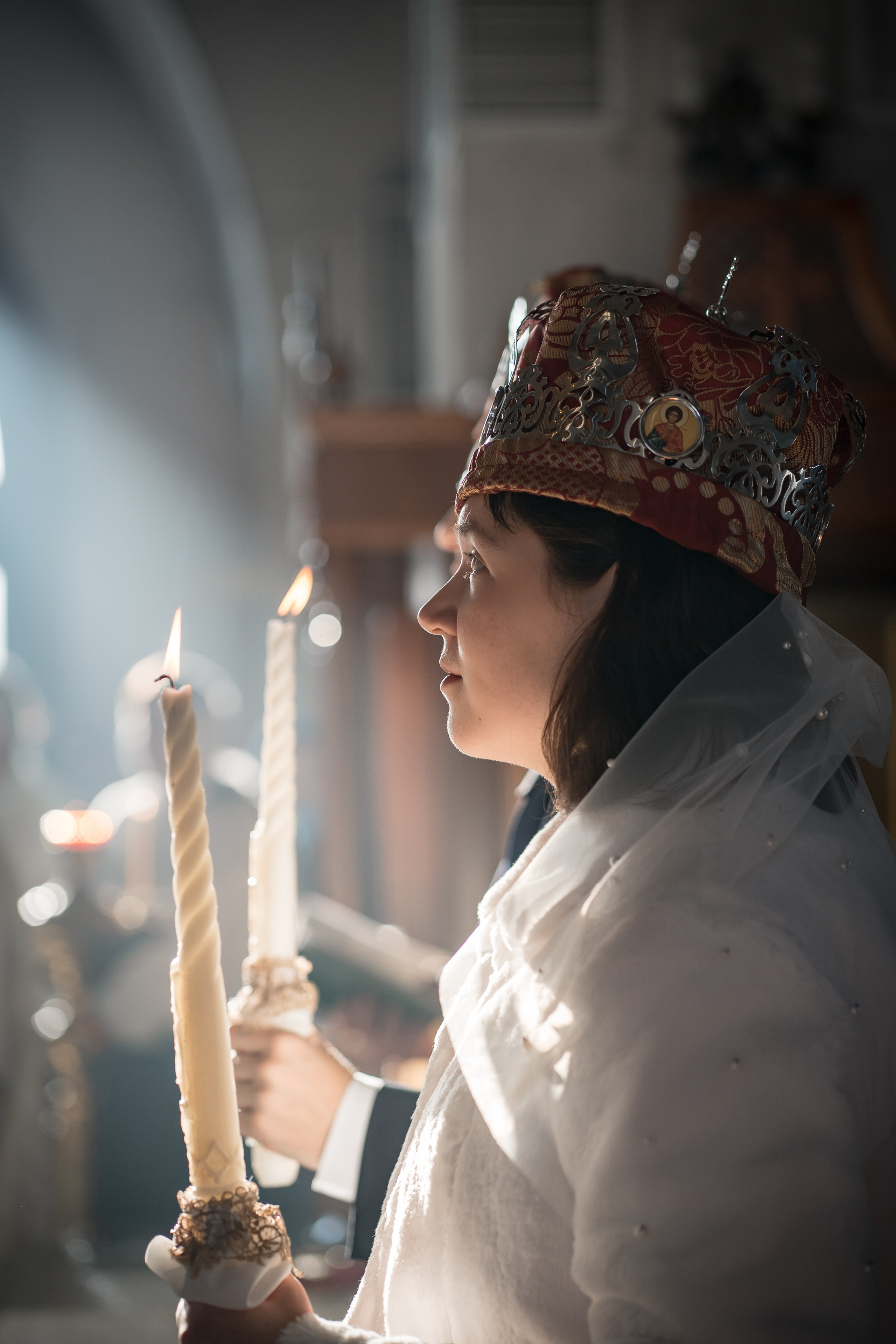 крещение венчание фотограф на венчание фотограф на крещение невеста свадьба обручальное кольцо медовый месяц православие венчание молодожены