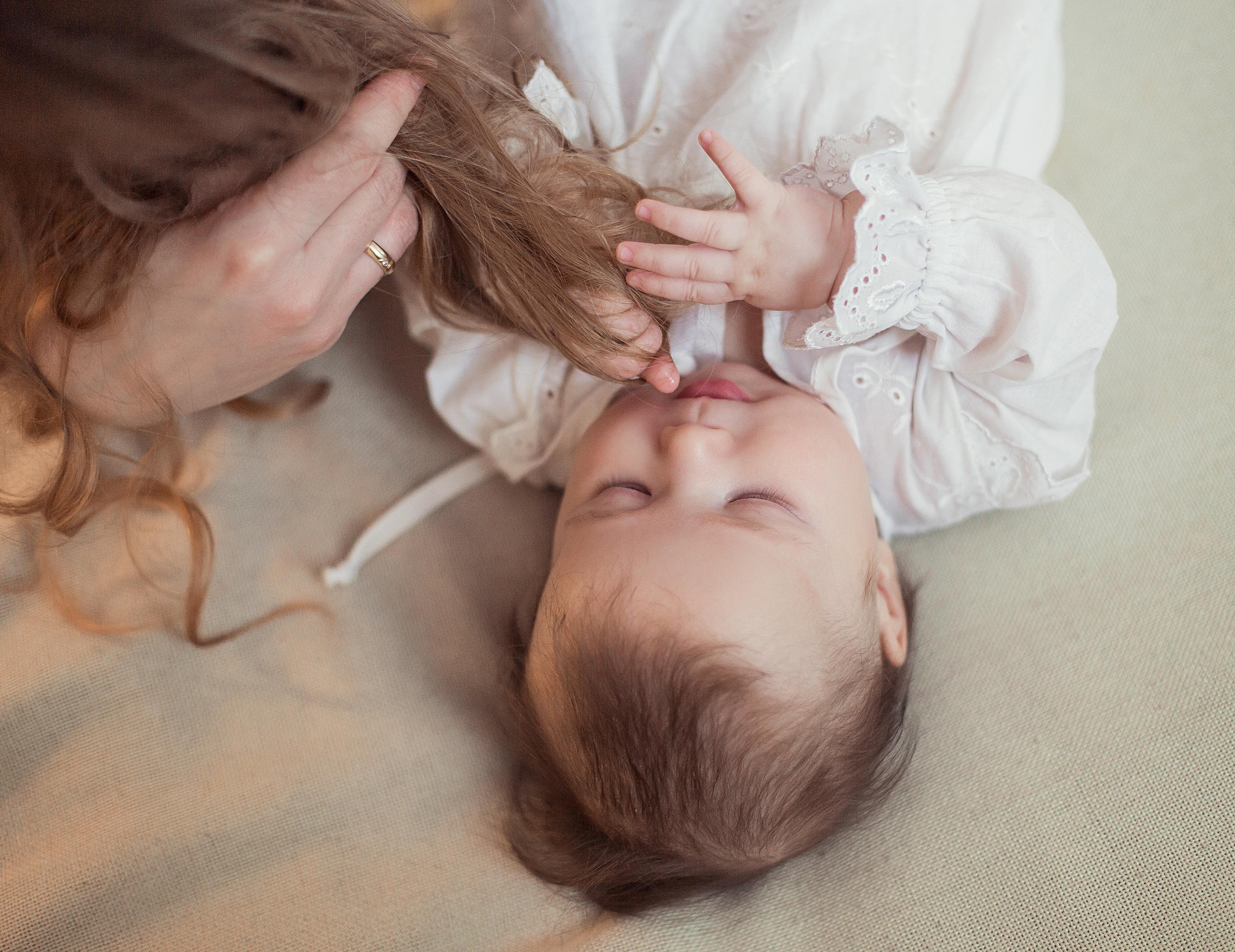 Mutter und Baby. Fotografin in München Dasha Antipina