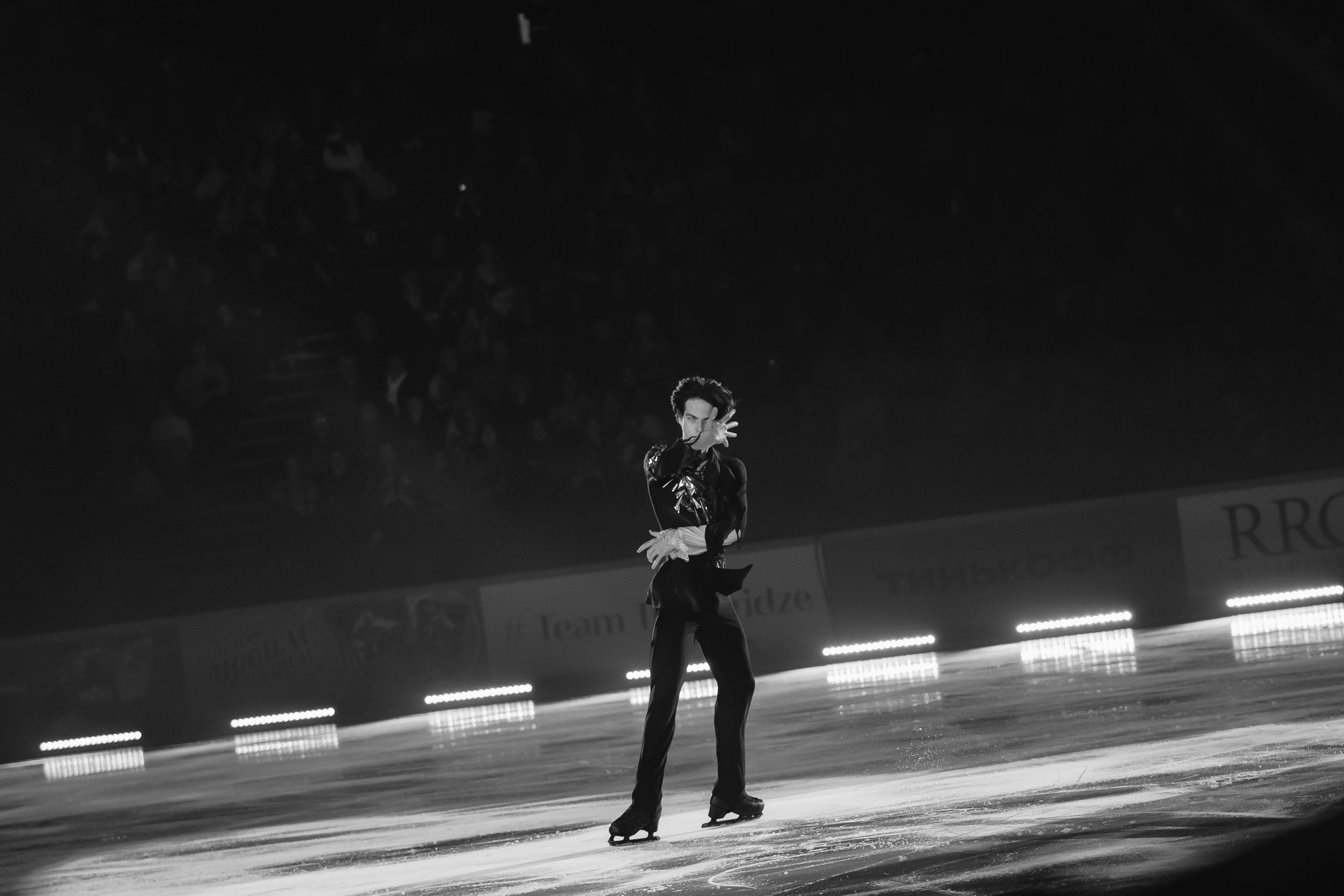 Шоу «Чемпионы на льду» в Новосибирске. Воробьева Ксения — Спортивный и танцевальный фотограф Новосибирск