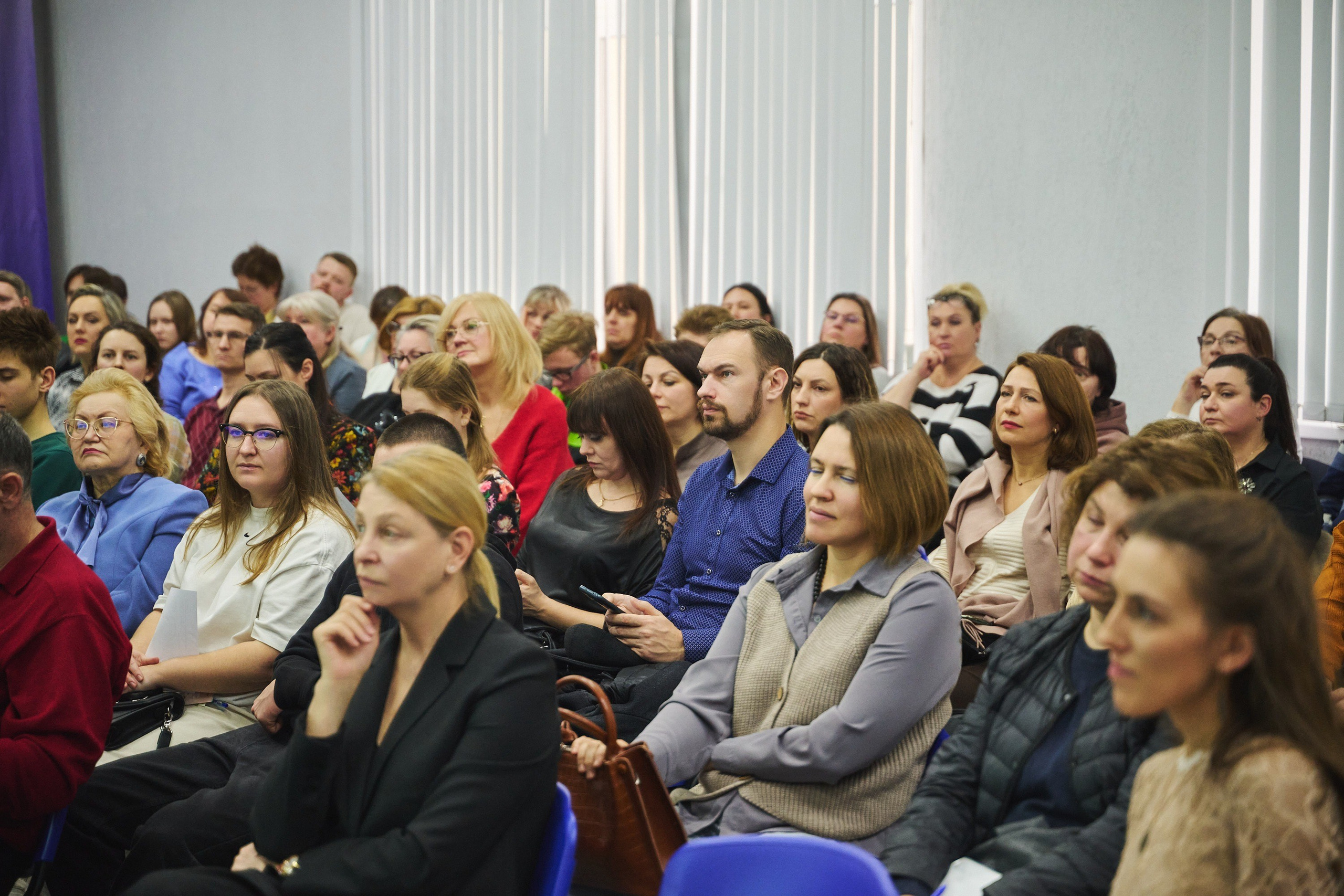 Ива Фонд — Цветущий город город Иваново. Фотограф в Иваново: Каталожная съемка одежды и постельного белья, Wildberries