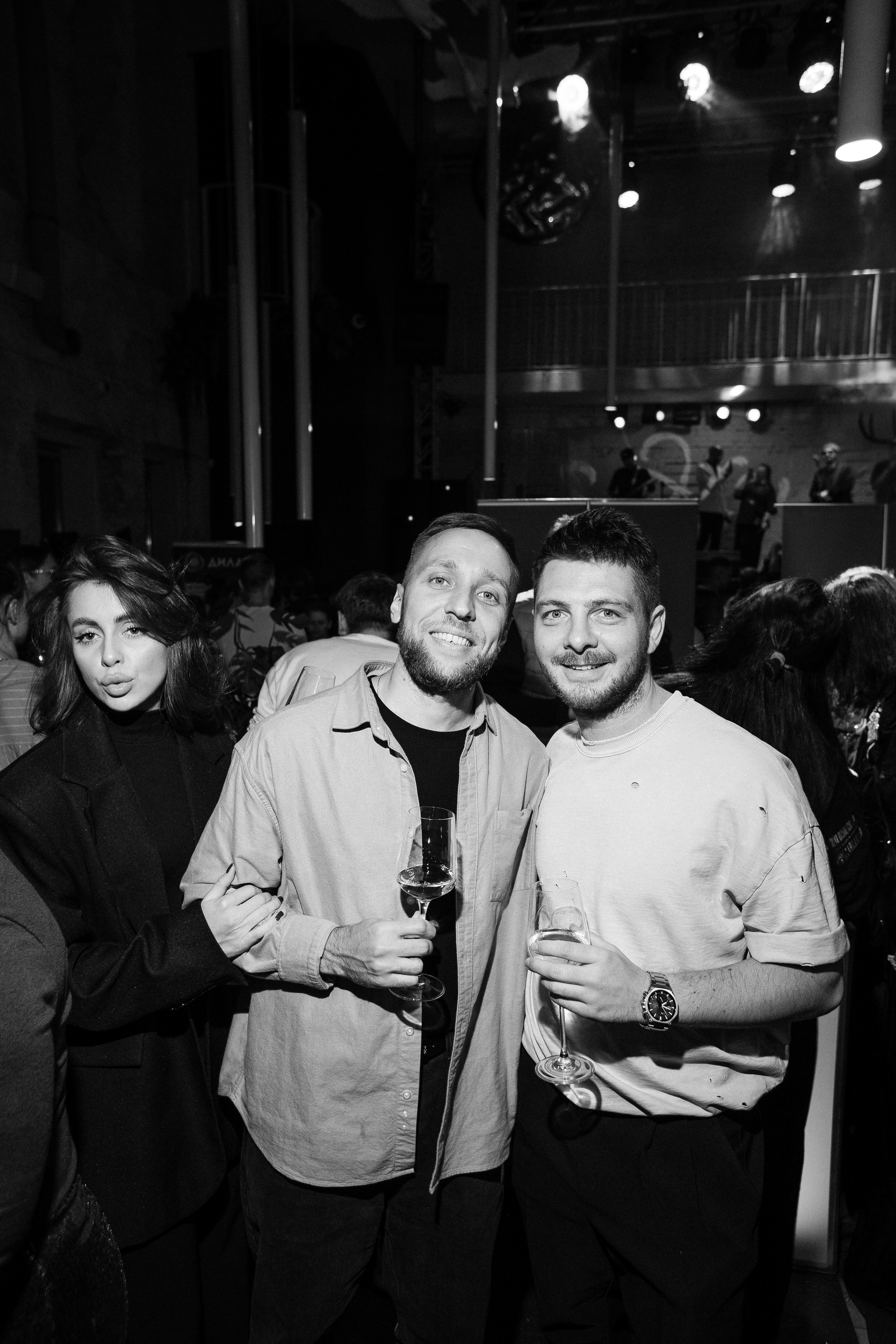 ВИННЫЙ ФЕСТИВАЛЬ. СВОИ. ФОТООТЧЕТЫ-СОБЫТИЯ-МЕСТА