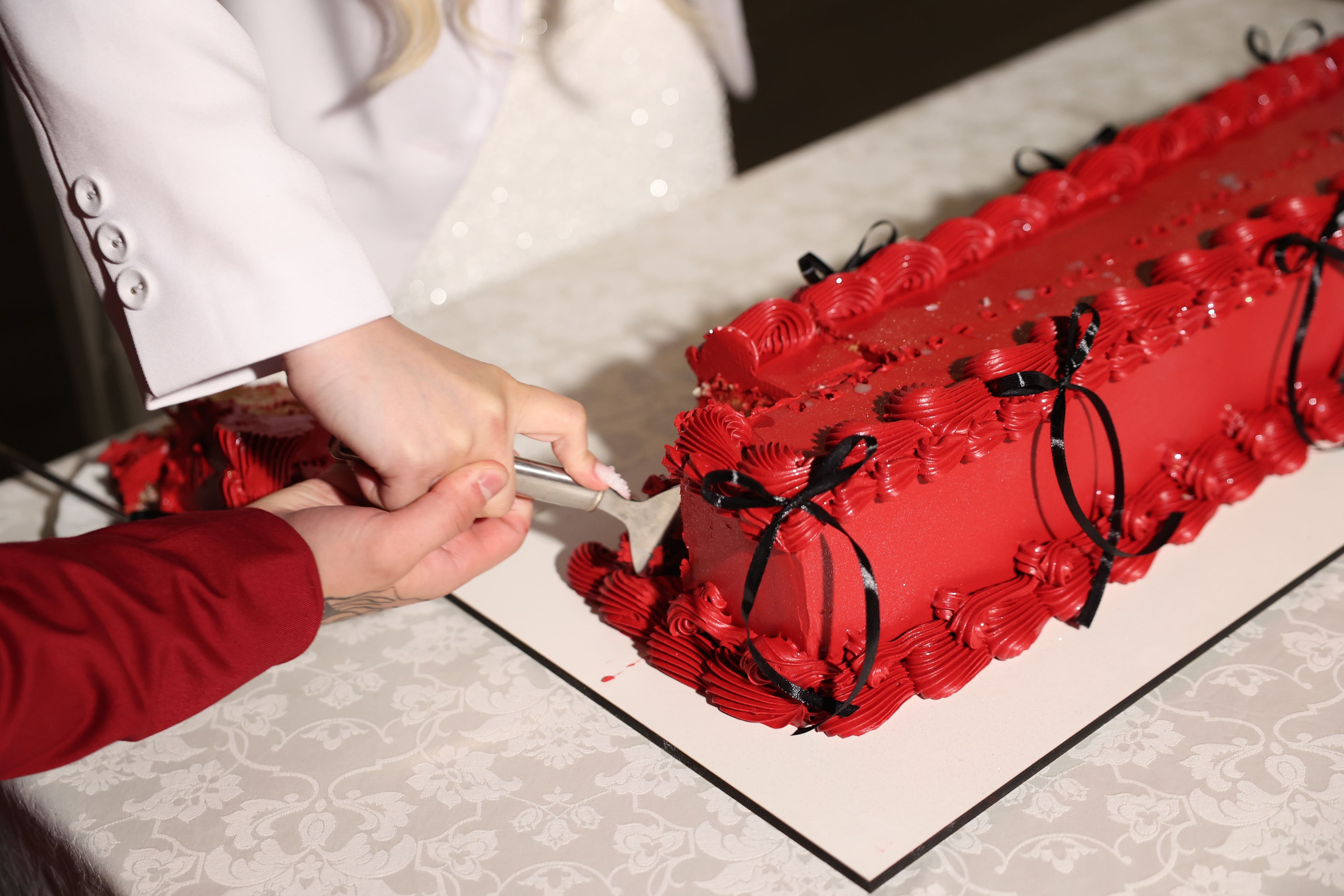 Торт Хмельницкая. Подрядчики и друзья сети свадебных площадок House for wedding