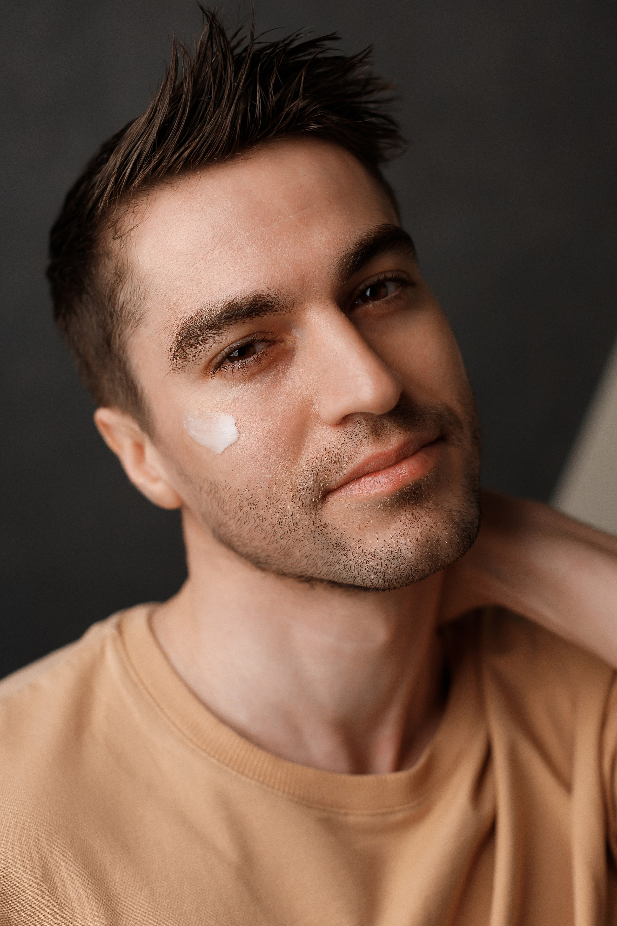 NEVELSKIN. Мария Стеклова контент фотограф и семейный фотограф в Омске и Тюмени