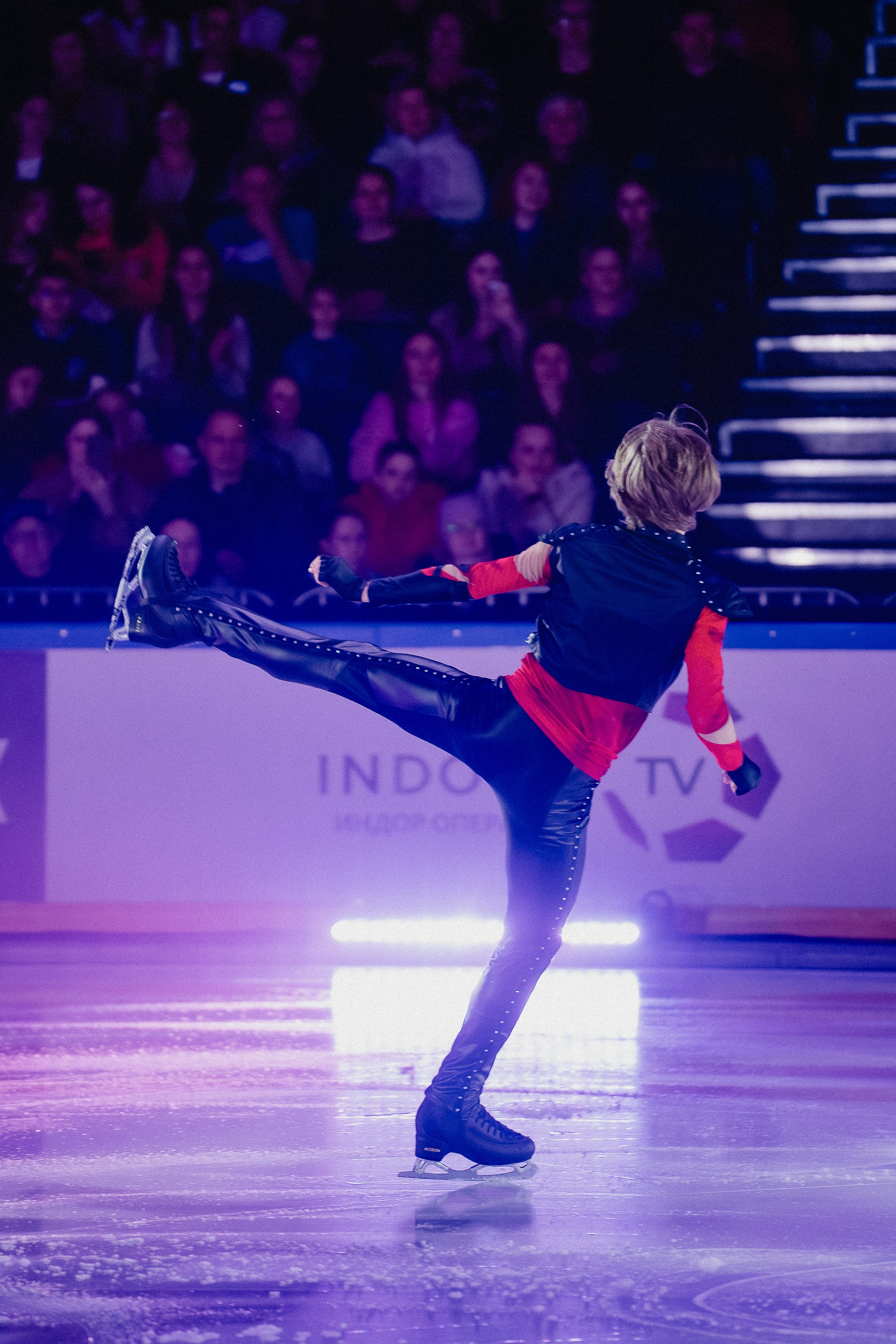 Шоу Этери Тутберидзе в Новосибирске. Воробьева Ксения — Спортивный и танцевальный фотограф Новосибирск
