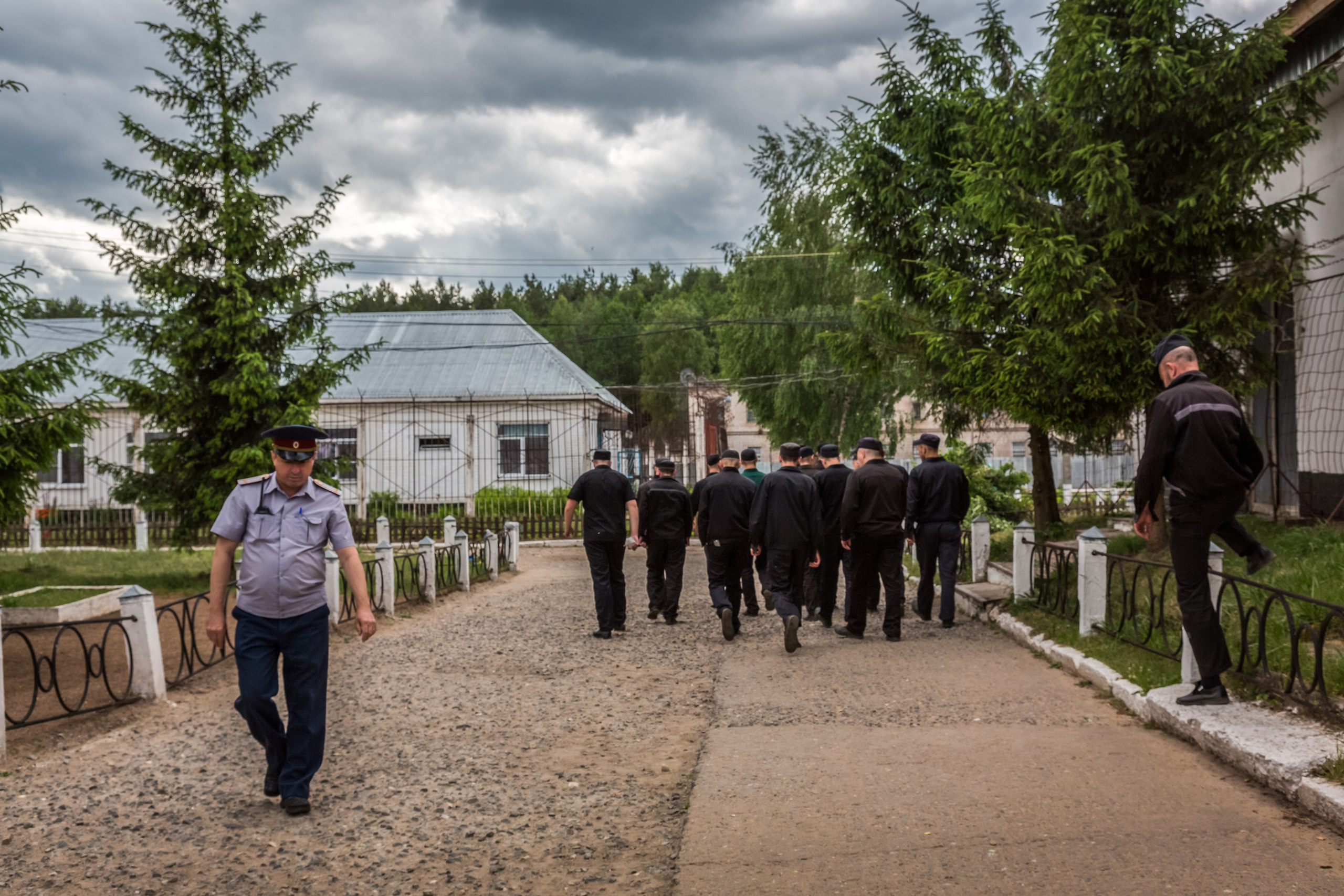 СВЯЗАННЫЕ ОДНОЙ ЗОНОЙ. Контакты