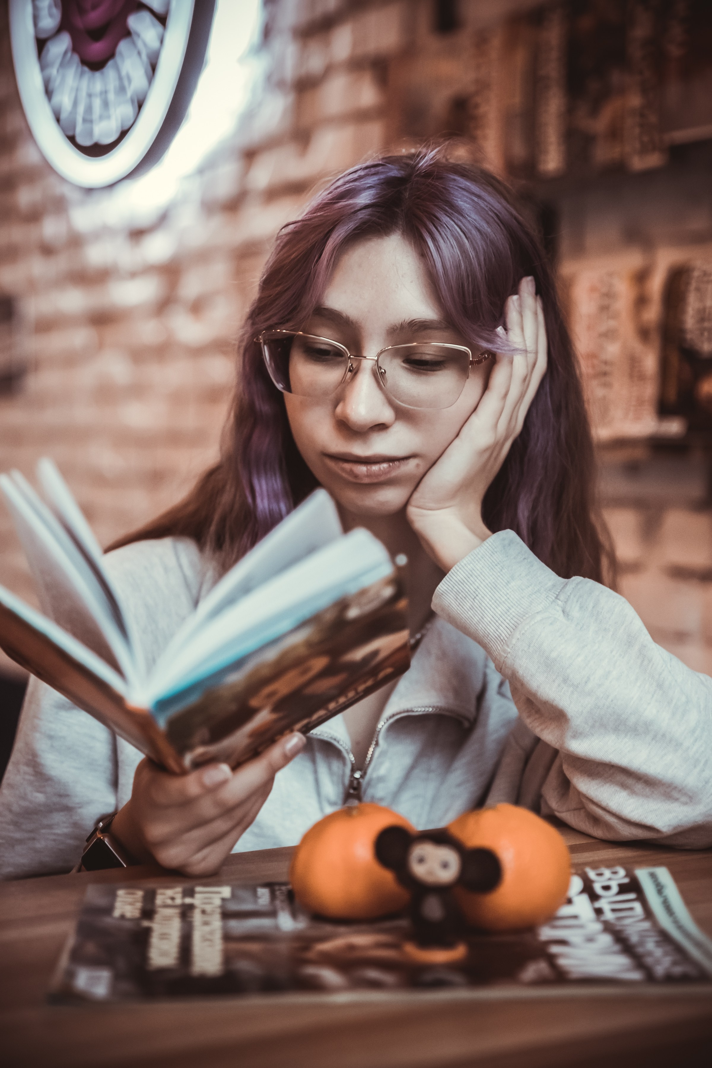 Портретная фотосессия в кафе. Интерьеры, Контент, Портреты | Фотограф в Москве Дани Терно