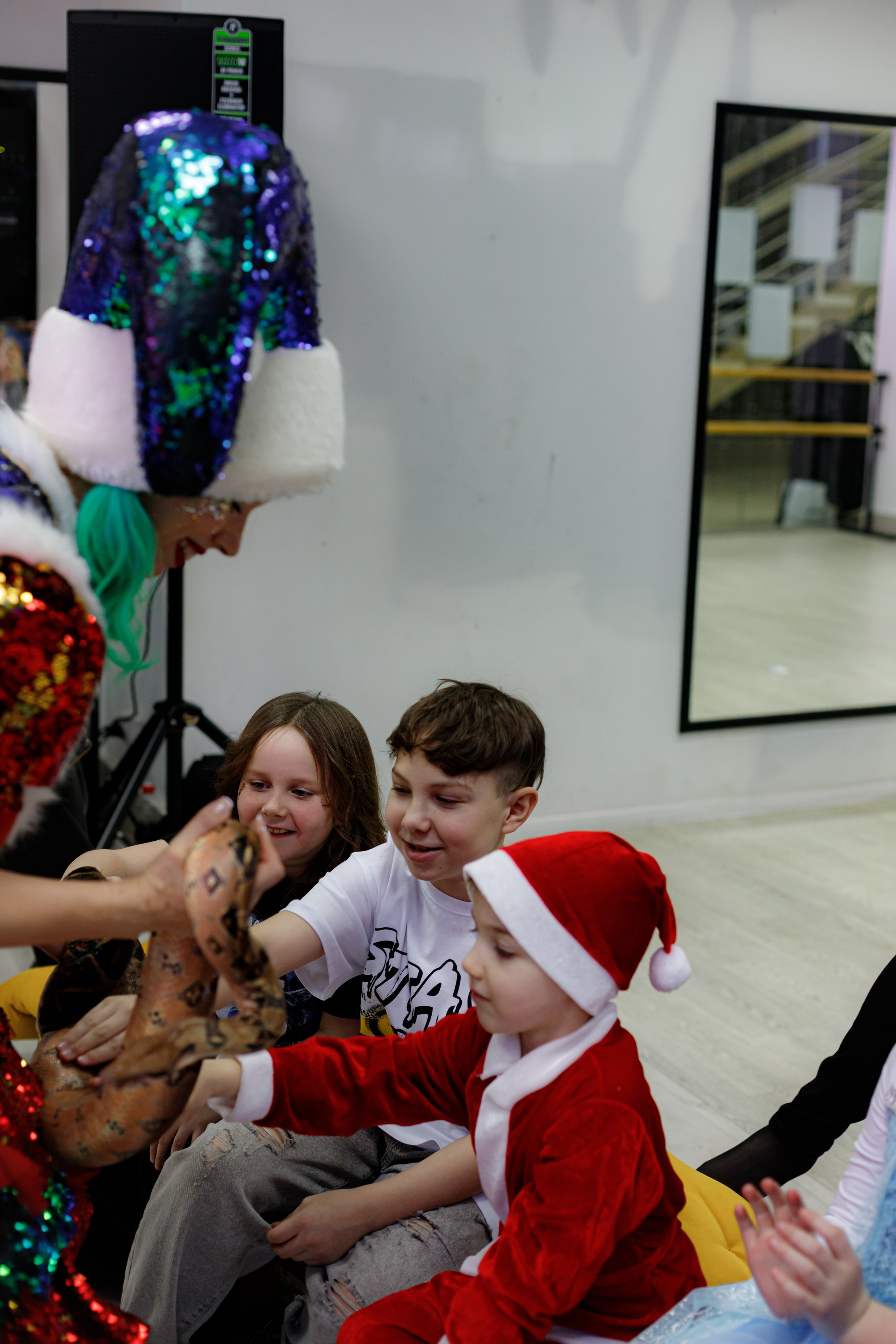 HAPPY NEW YEAR PART/5. Photokarish