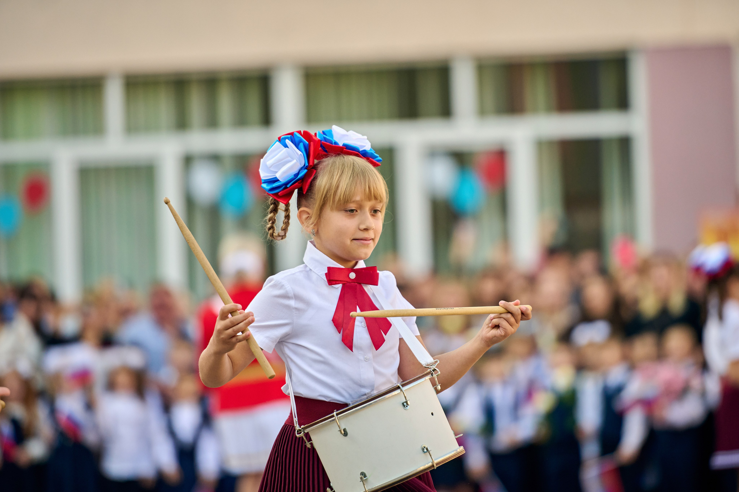 1 сентября в ЦО№ 25. Школьный фотограф в Туле Владимир Греков. Выпускные альбомы