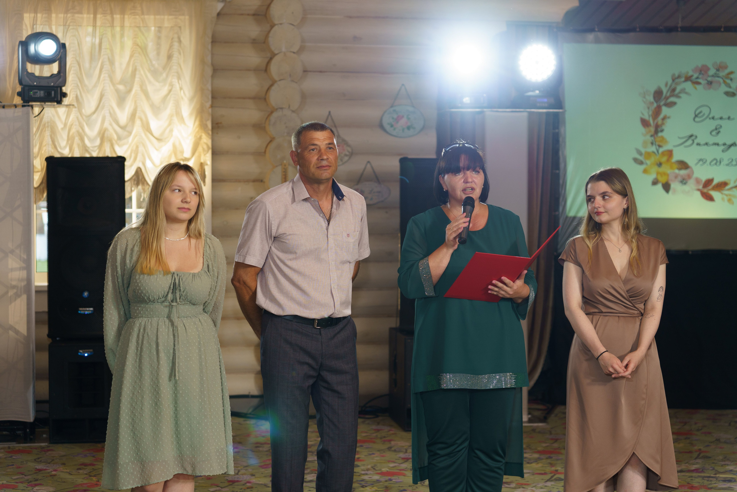 Свадьба Олега и Виктории в клубе «Ближняя дача»