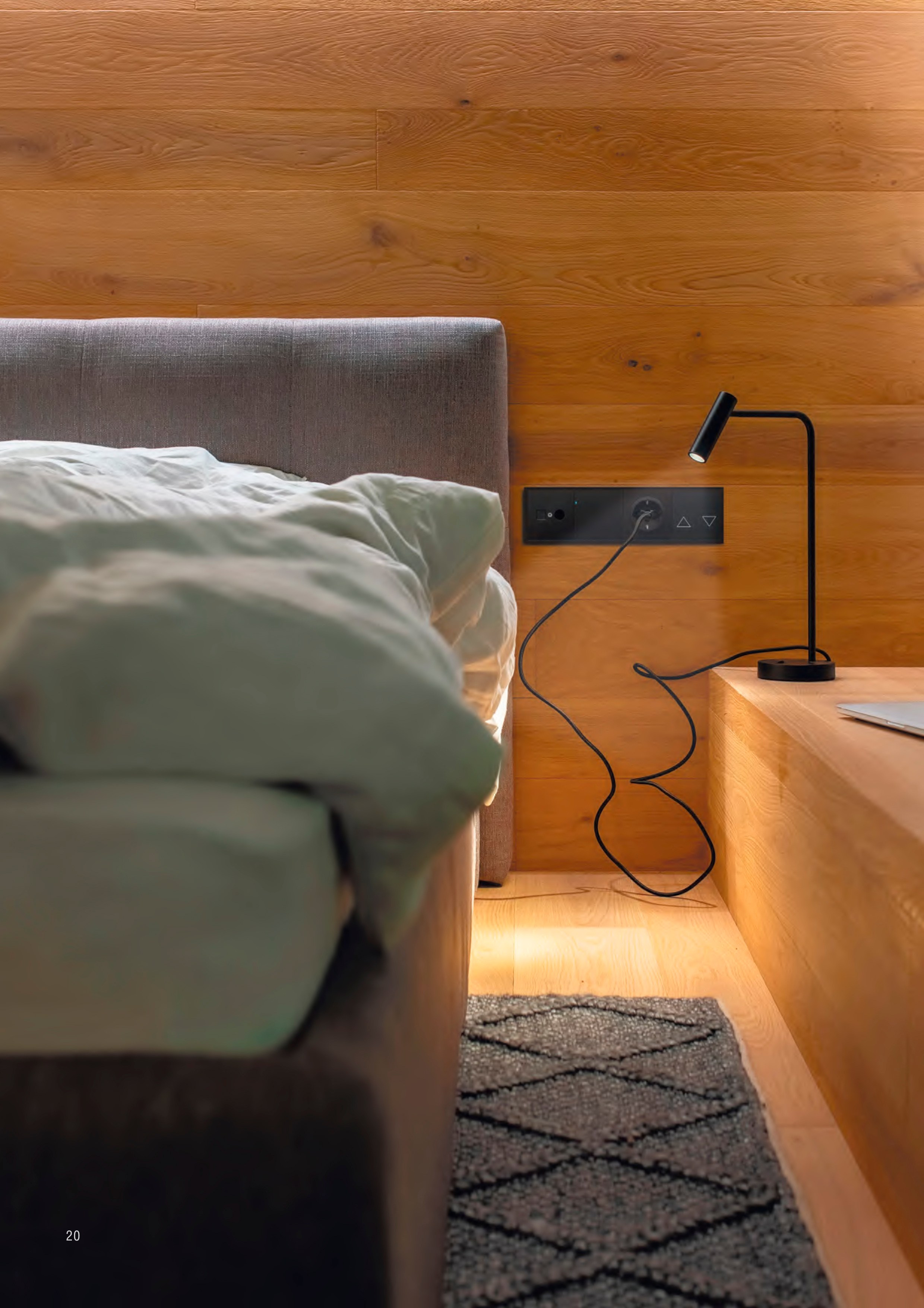 DONEL электроустановочные изделия. Студия интерьерных решений SUNHOUSE. Натяжные потолки, шторы, текстиль