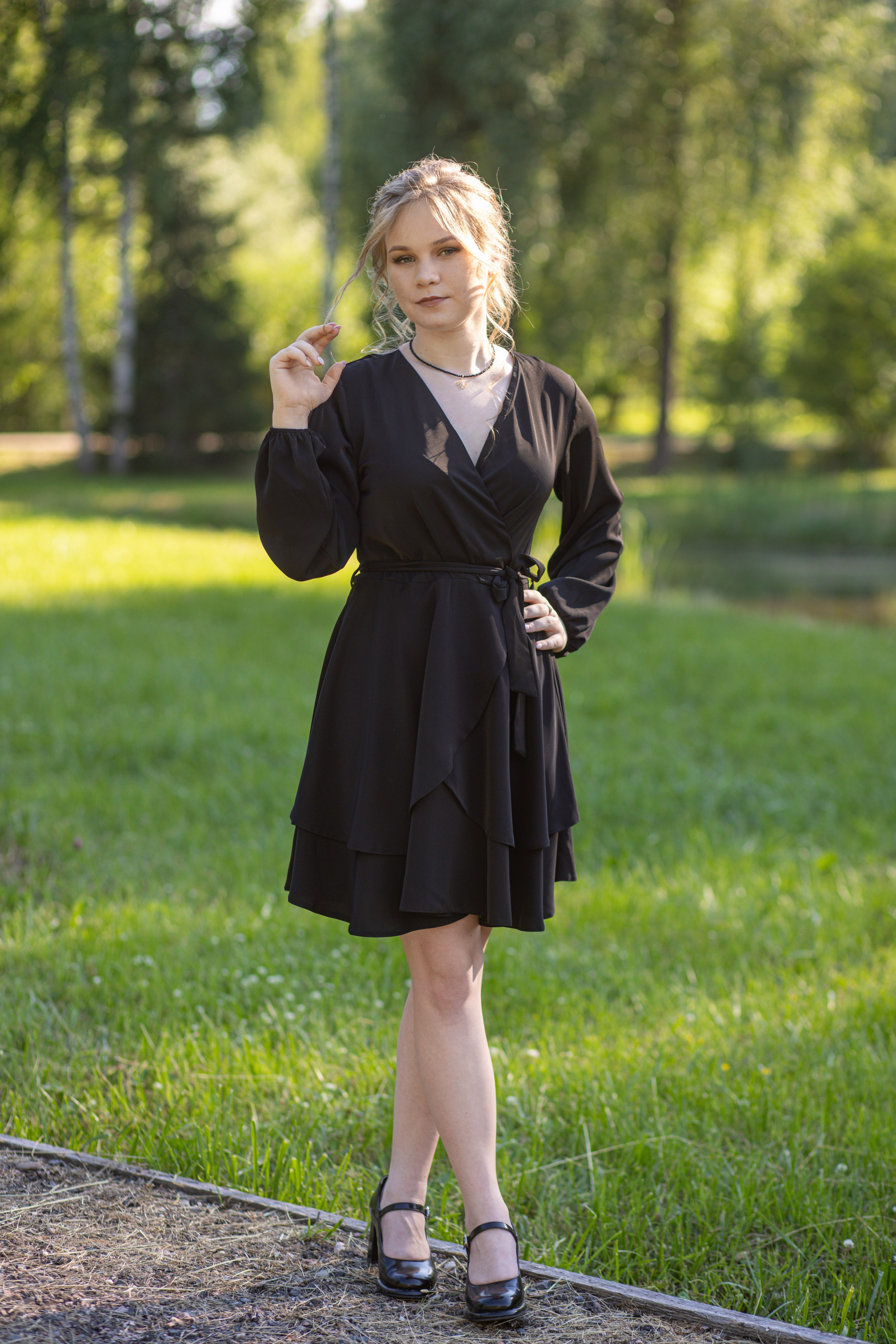 Фотосессия на выпускной. Школа № 12, 11 класс, 2024 г. Студия выпускных альбомов Остров