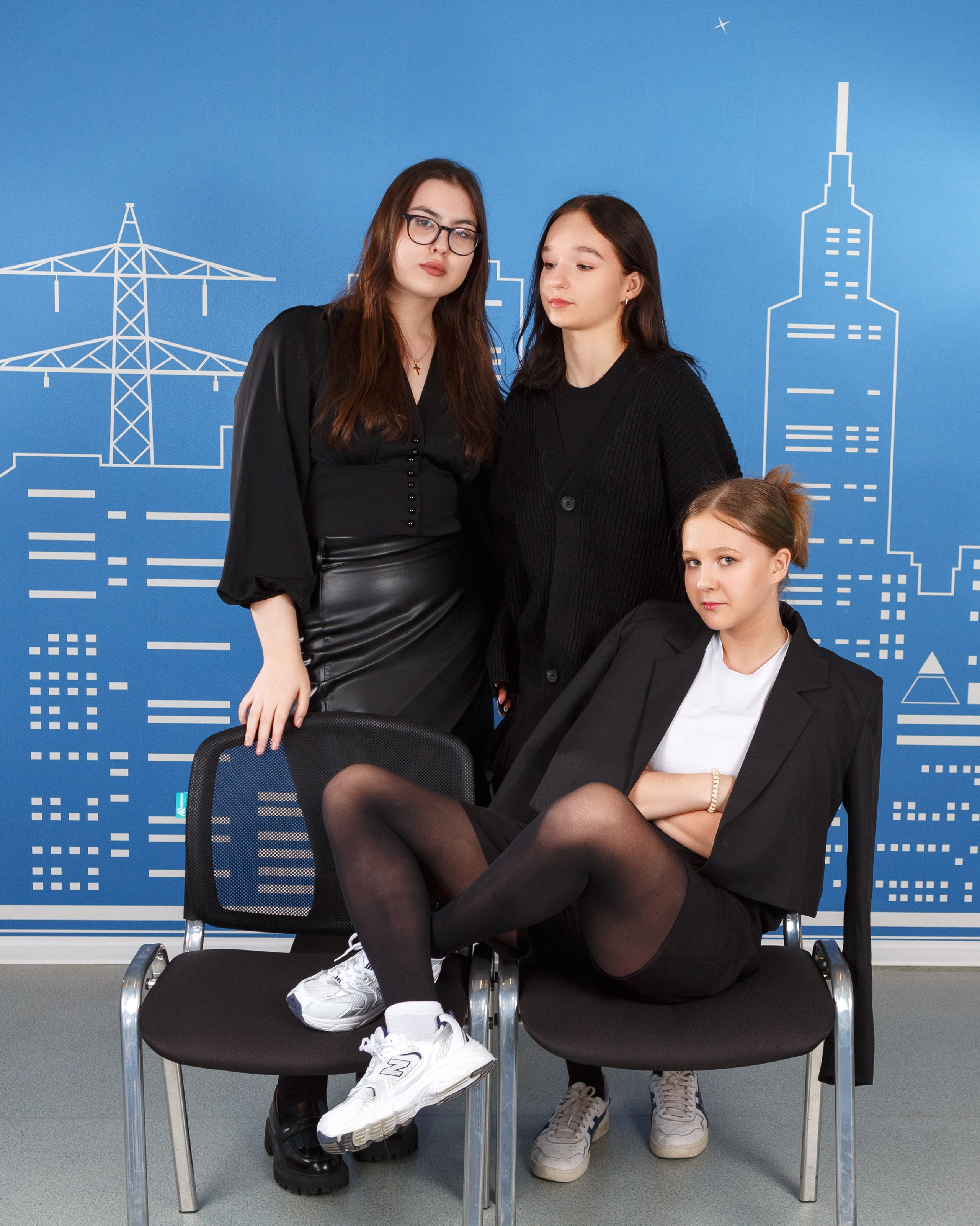 Выпускной альбом для 9 Класса. Выпускные альбомы и школьный фотограф в Подольске, Троицке, Щербинке, Москве и Московской области