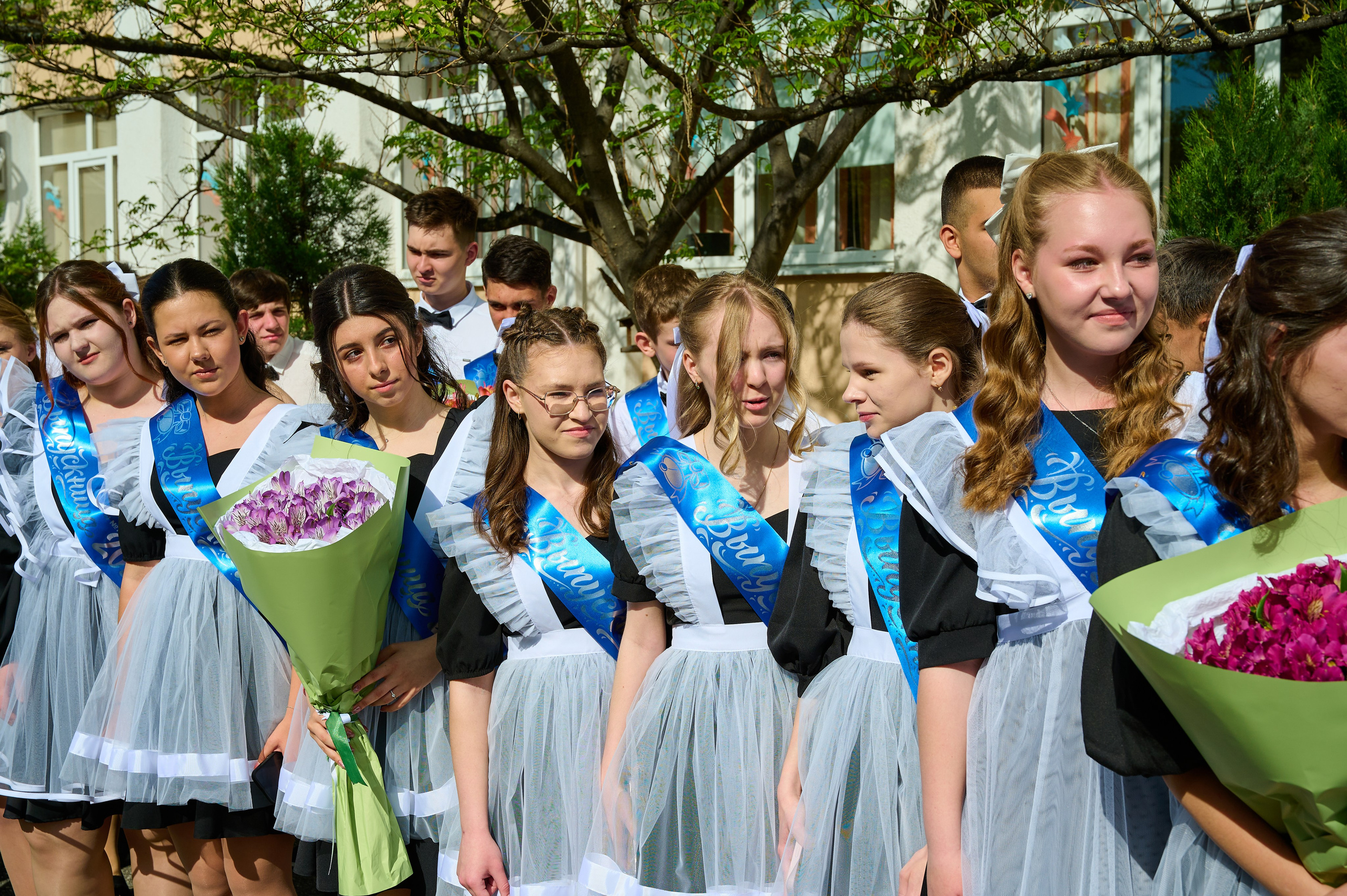 Последний звонок 2025. Жизнь курорта Кабардинка в фотографиях