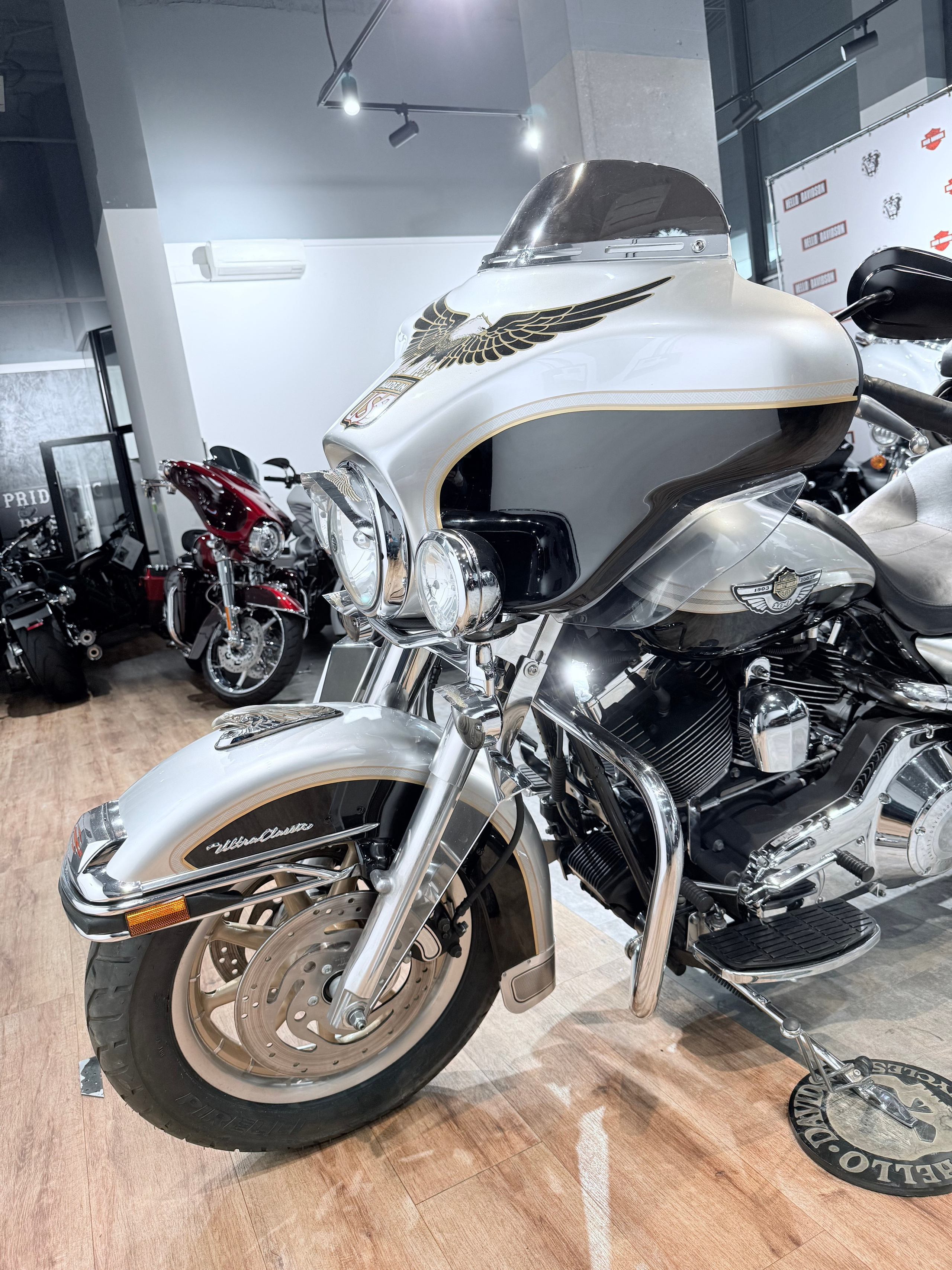 Electra Glide (100 Years Edition). Hello Davidson, Москва. Только хорошие мотоциклы…