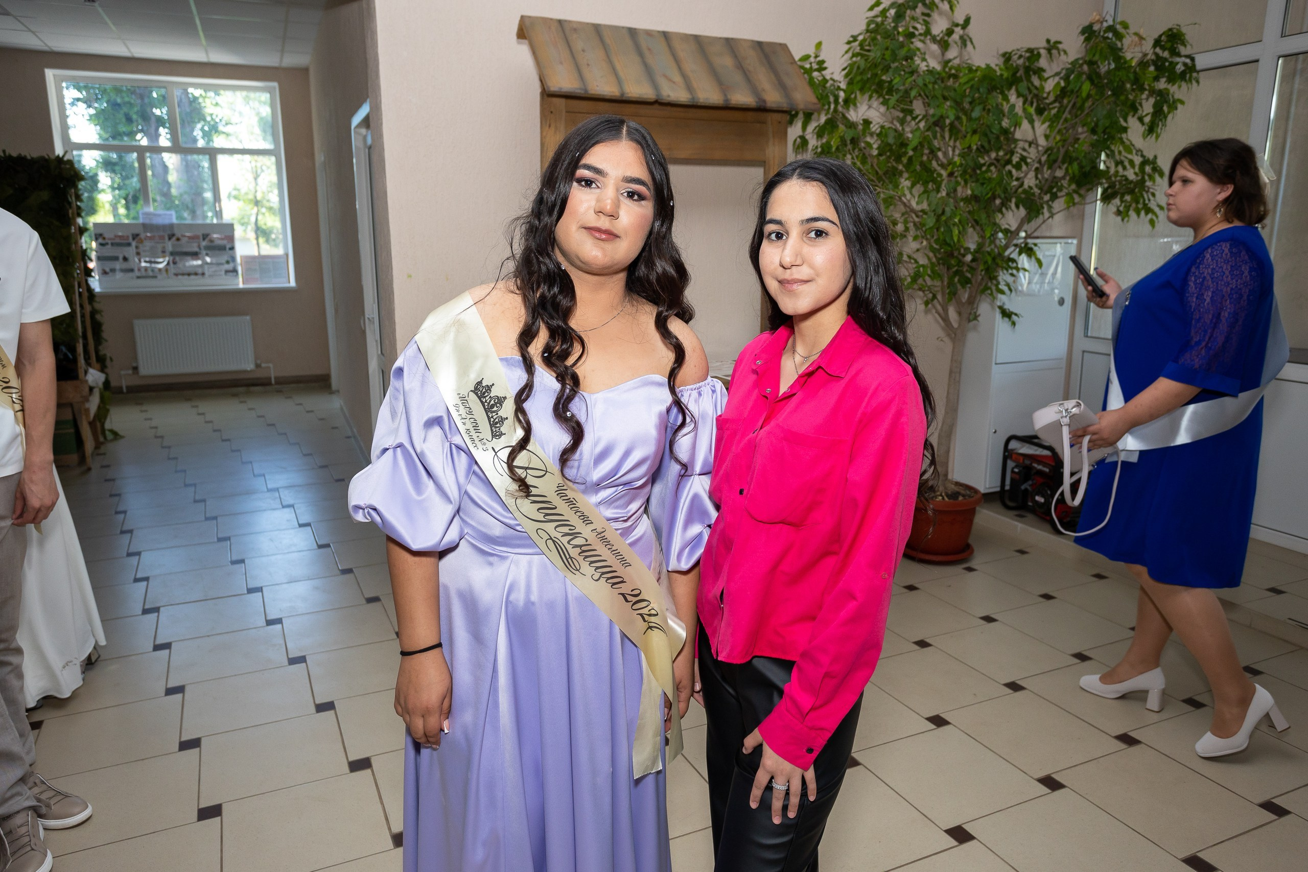 Вручение аттестата 2024 г. Выпускные альбомы Майкоп, Краснодар Елена Золотарева