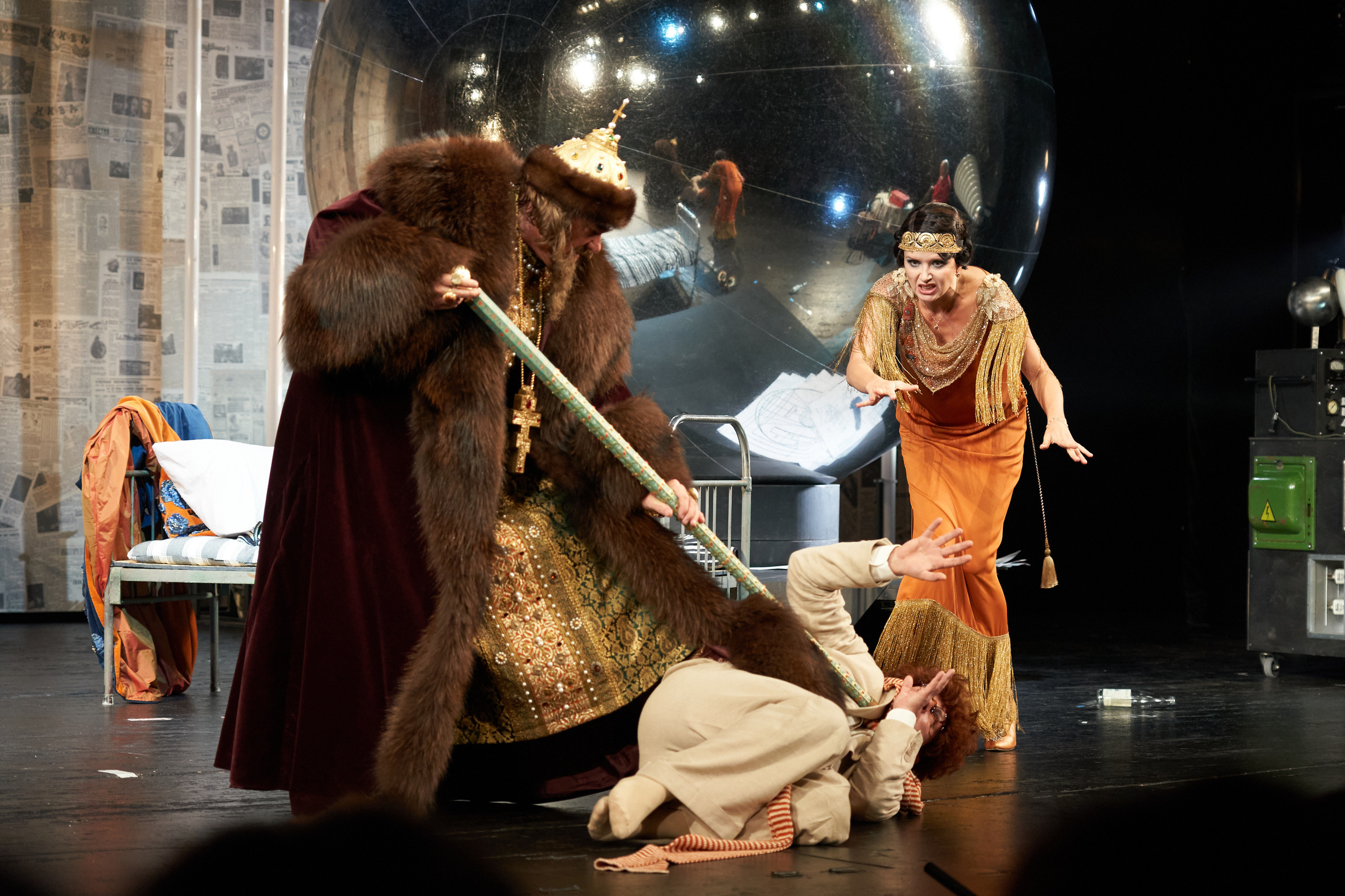 Иван Васильевич (Театр Сатиры, 27.09.23). Фотограф Евгения Турушева