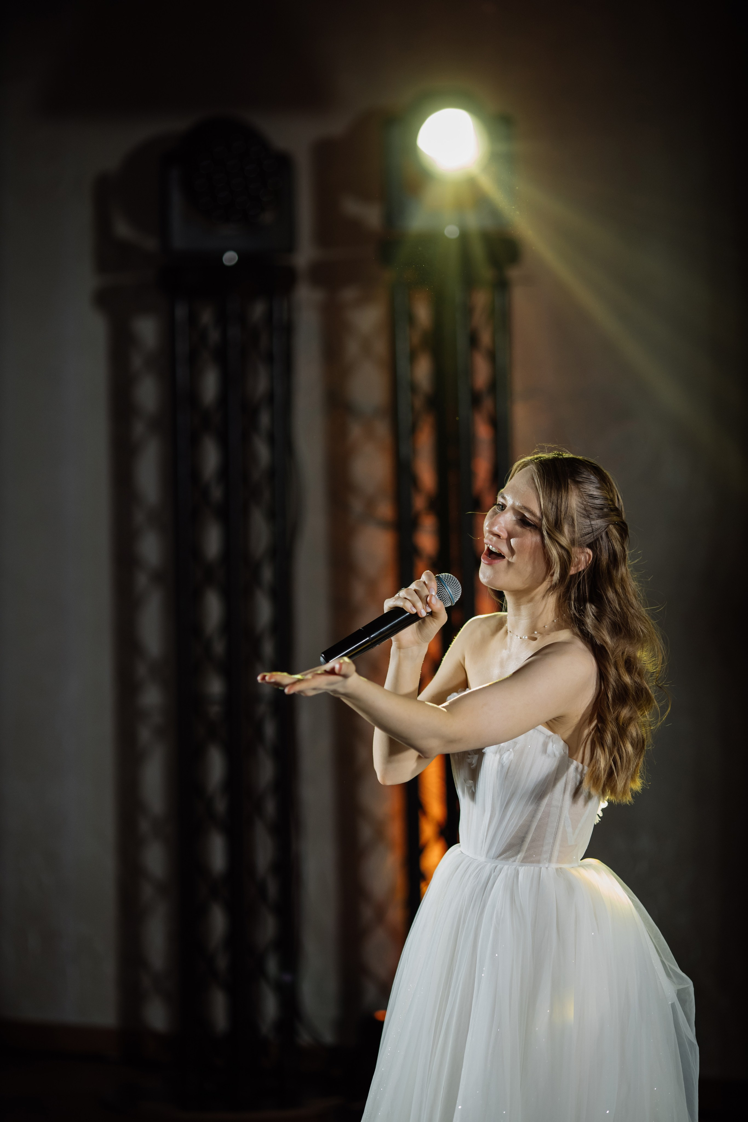 Свадебная фотосессия пары в Агроусадьбе Дачка бай