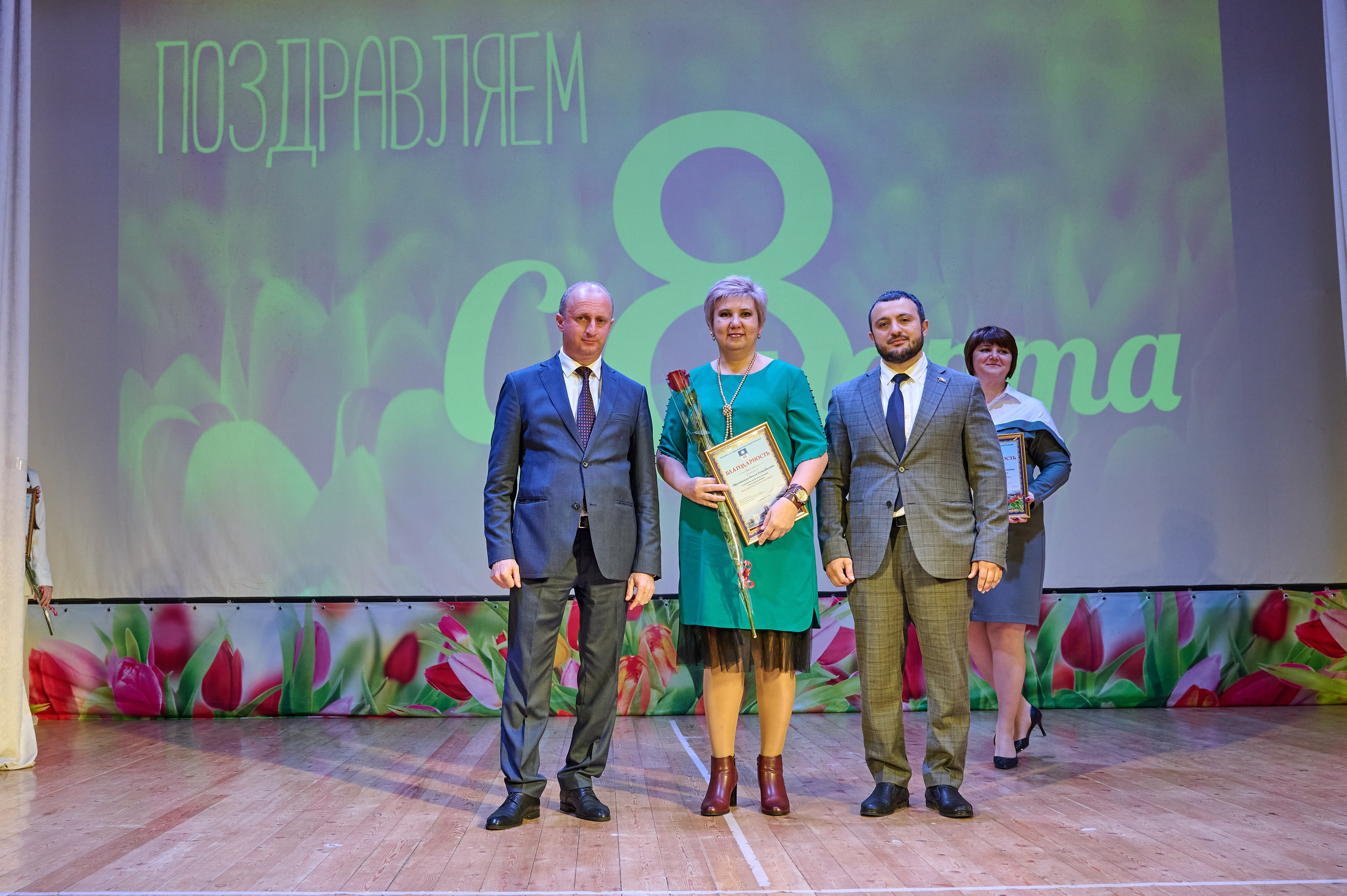 8 марта Кабардинка. Жизнь курорта Кабардинка в фотографиях