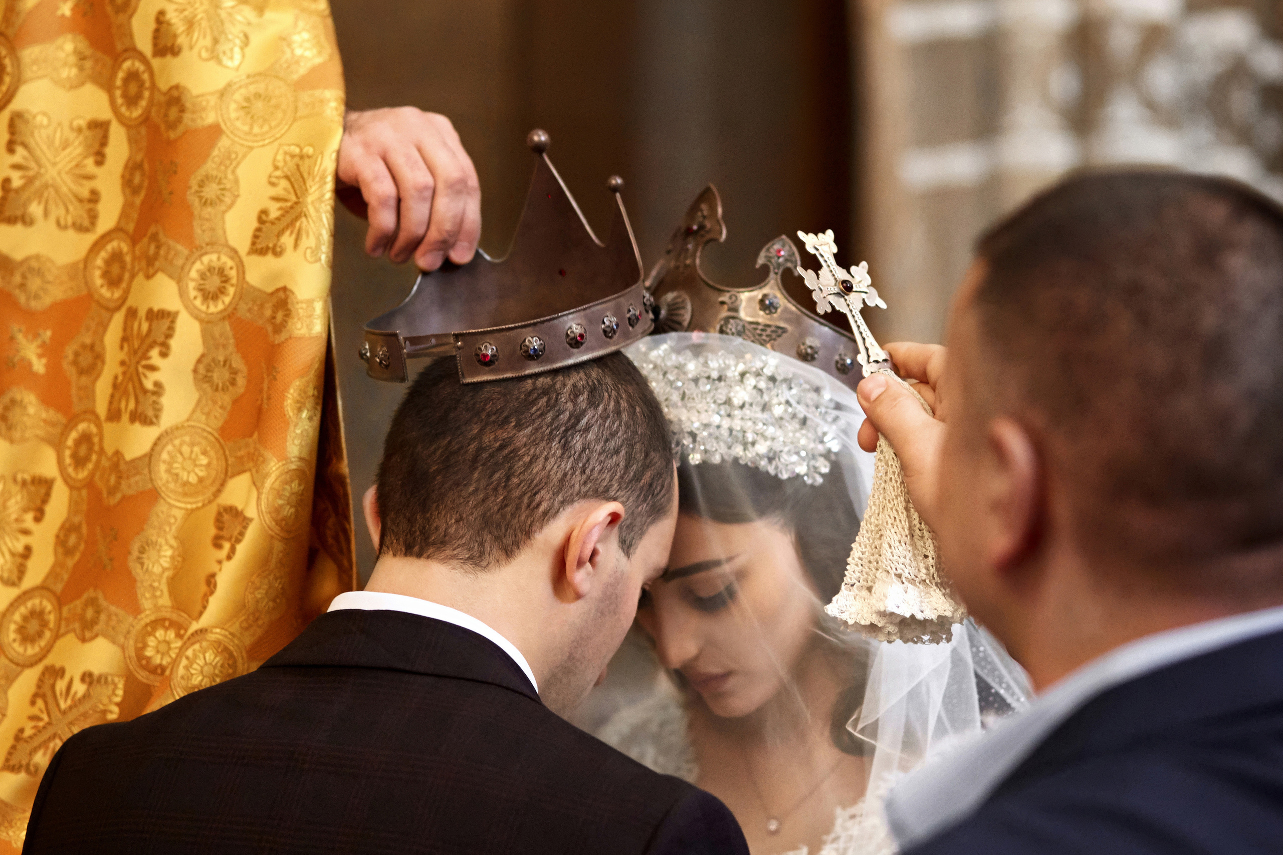 Аревик и Хенрик. Психолог онлайн Эльза Хасанова