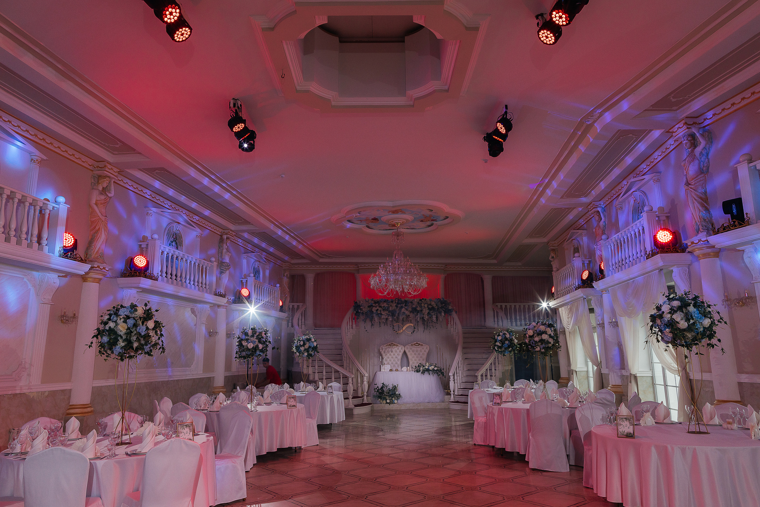 Завораживающая выездная церемония на свежем воздухе. Олег Сверчков | Свадебный фотограф Вологда