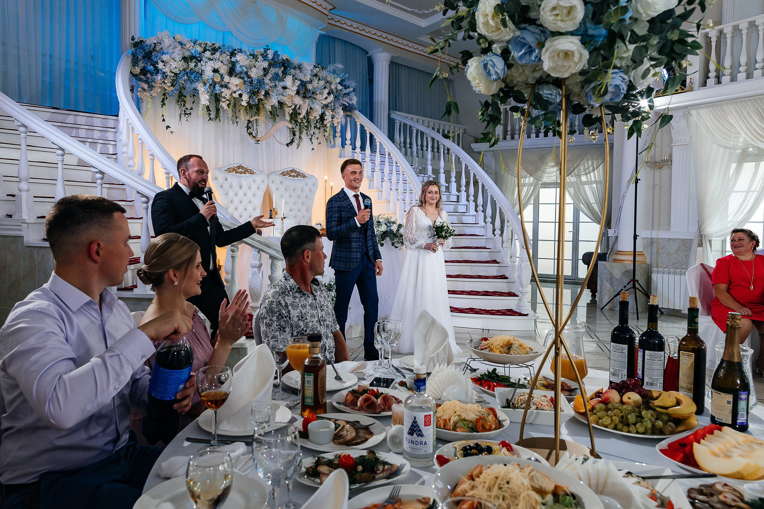 Завораживающая выездная церемония на свежем воздухе. Олег Сверчков | Свадебный фотограф Вологда